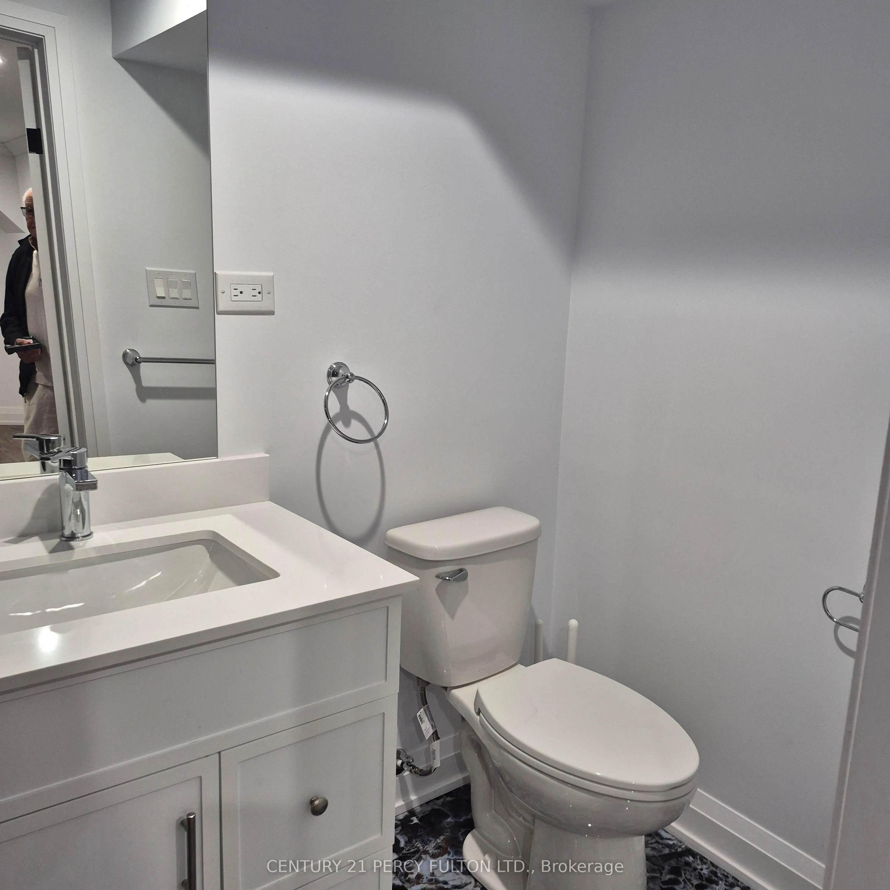287 Ravenscroft Road, #Bsmt