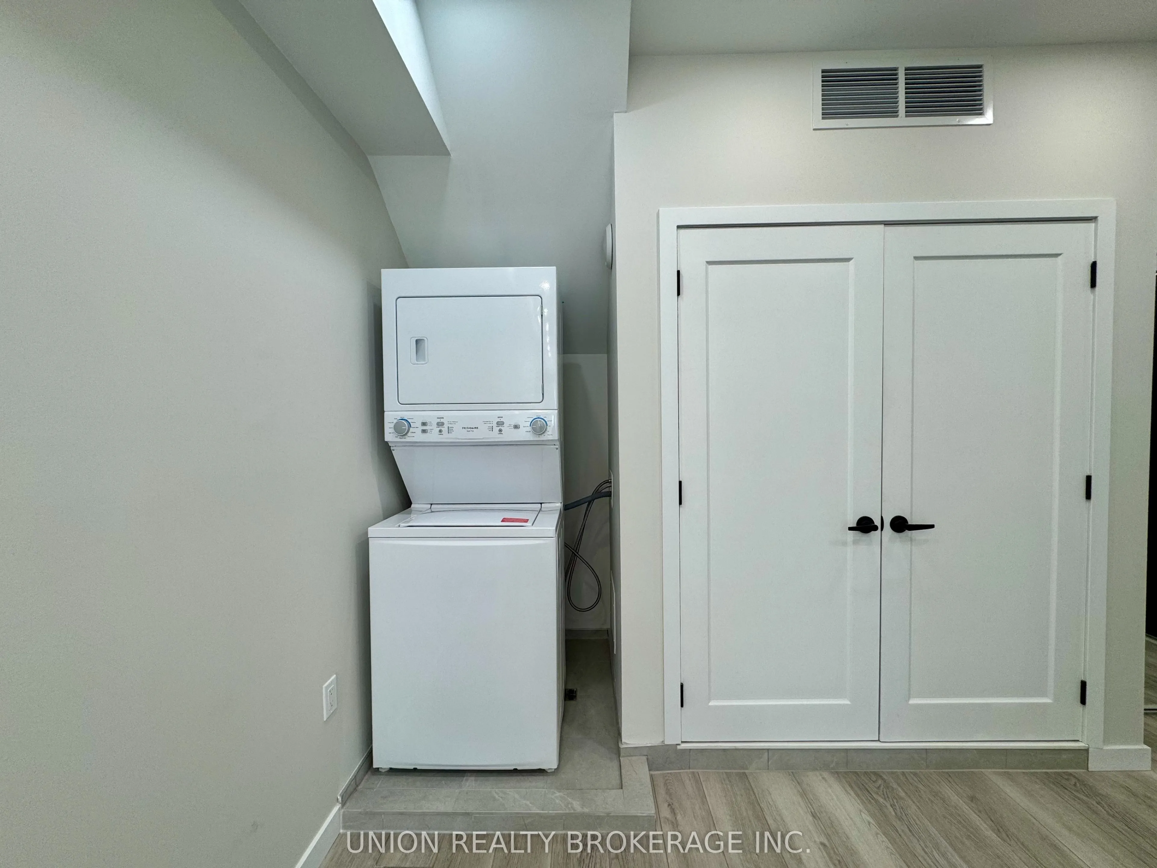 1184 Queen Street E, #1