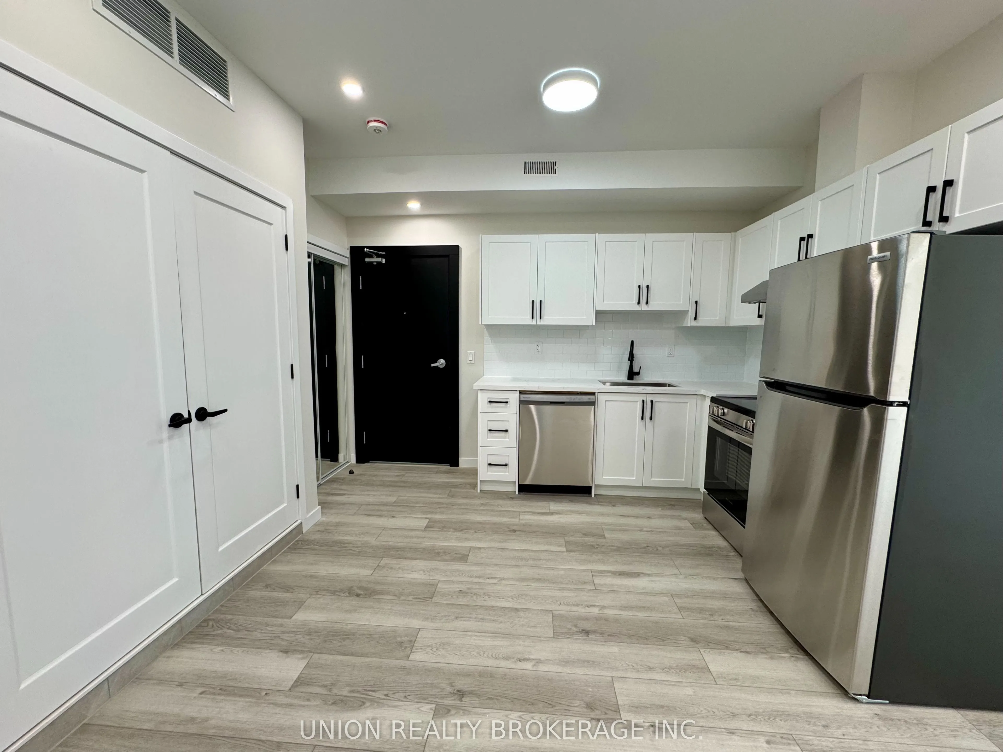 1184 Queen Street E, #1