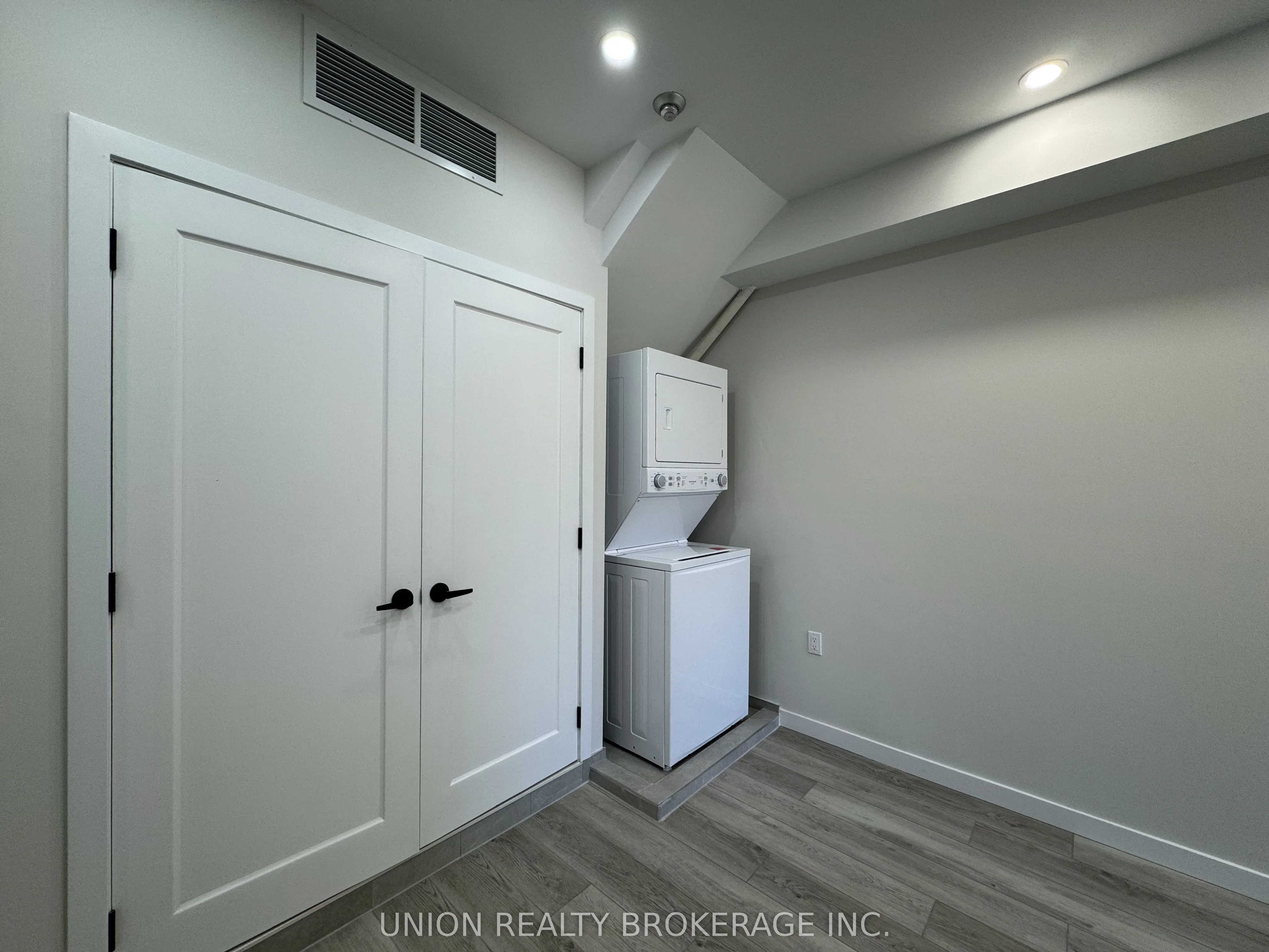 1184 Queen Street E, #2