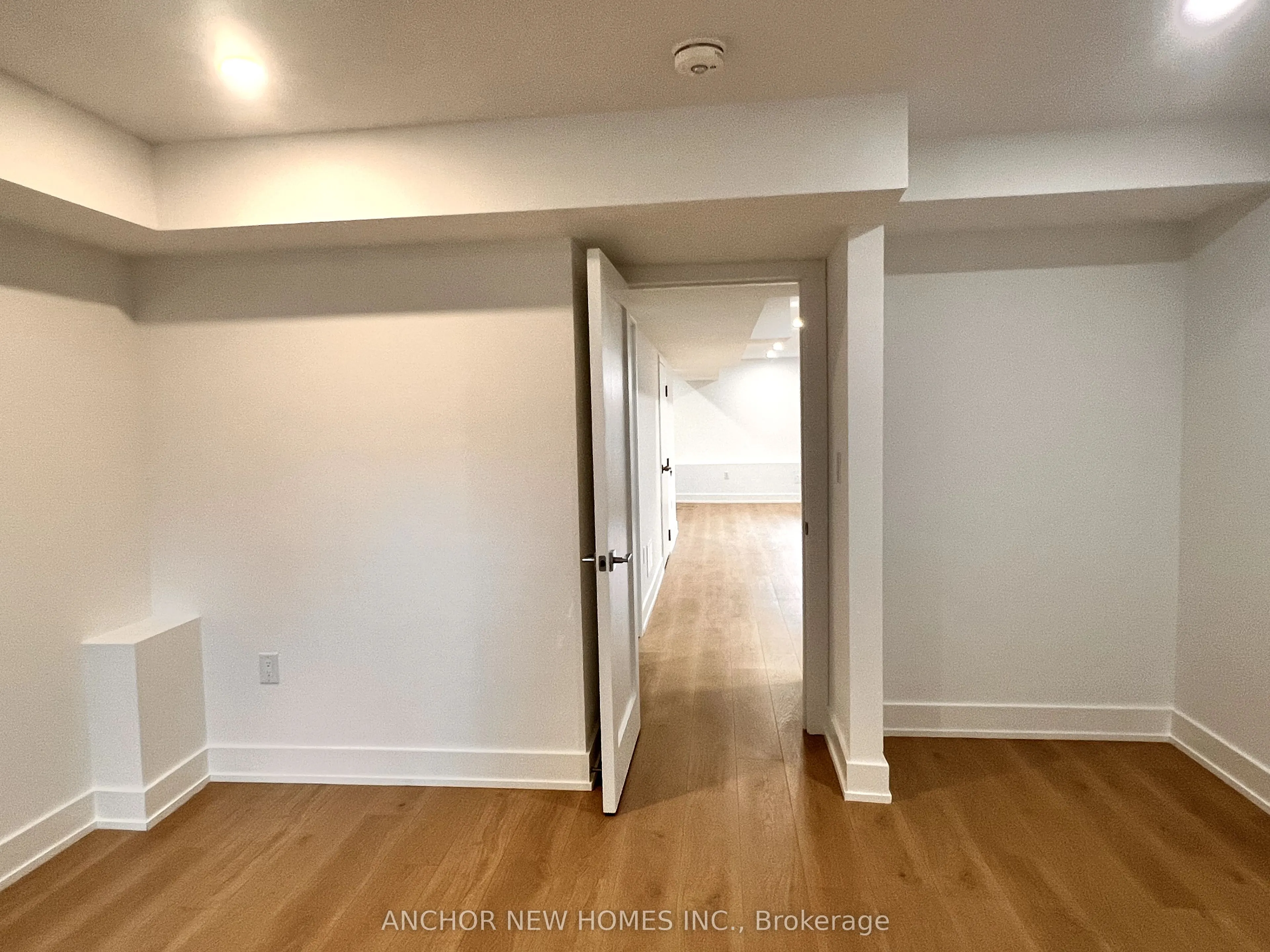 834 Sammon Avenue