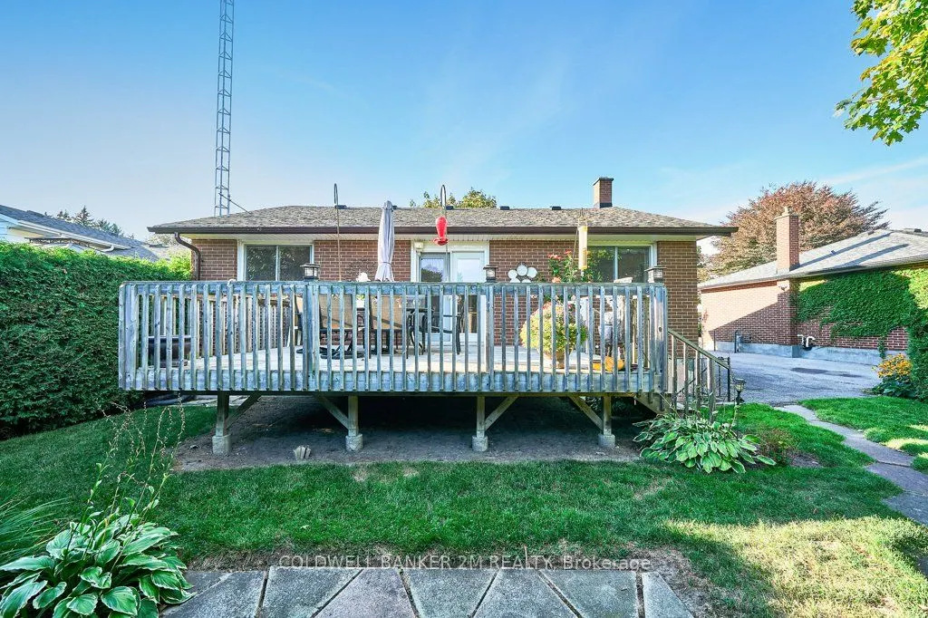 657 Balmoral Drive