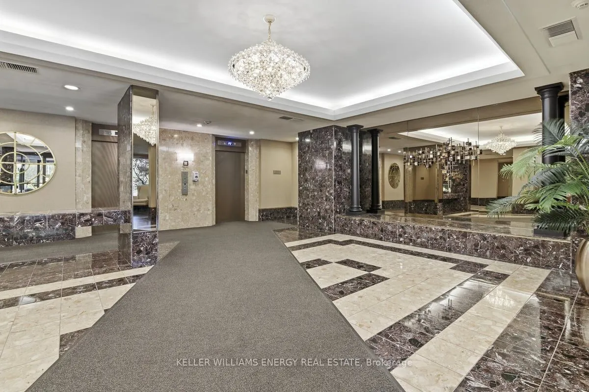 700 Wilson Road N, #1004