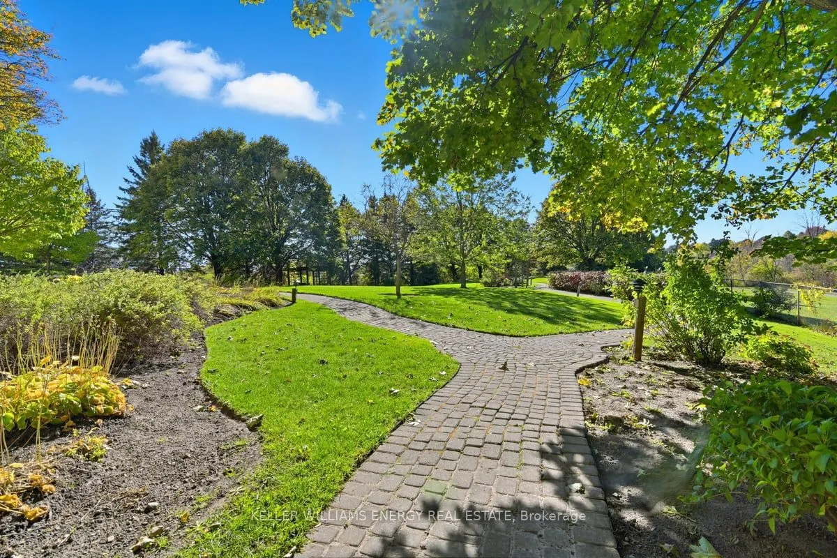 700 Wilson Road N, #1004