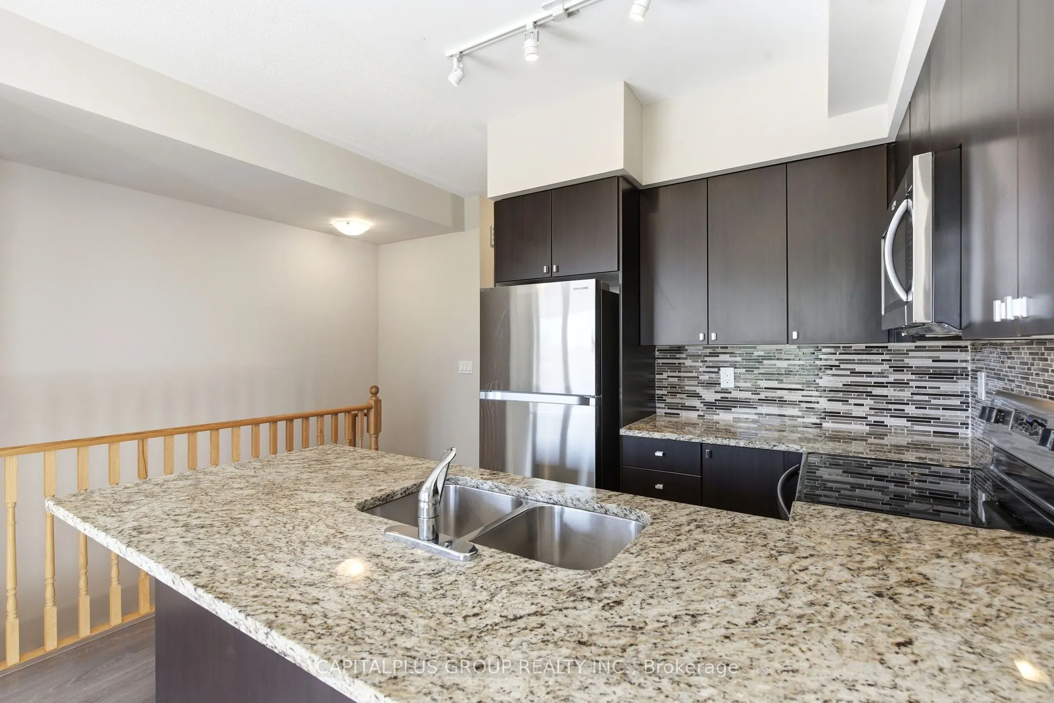 515 Kingbird Grove, #365