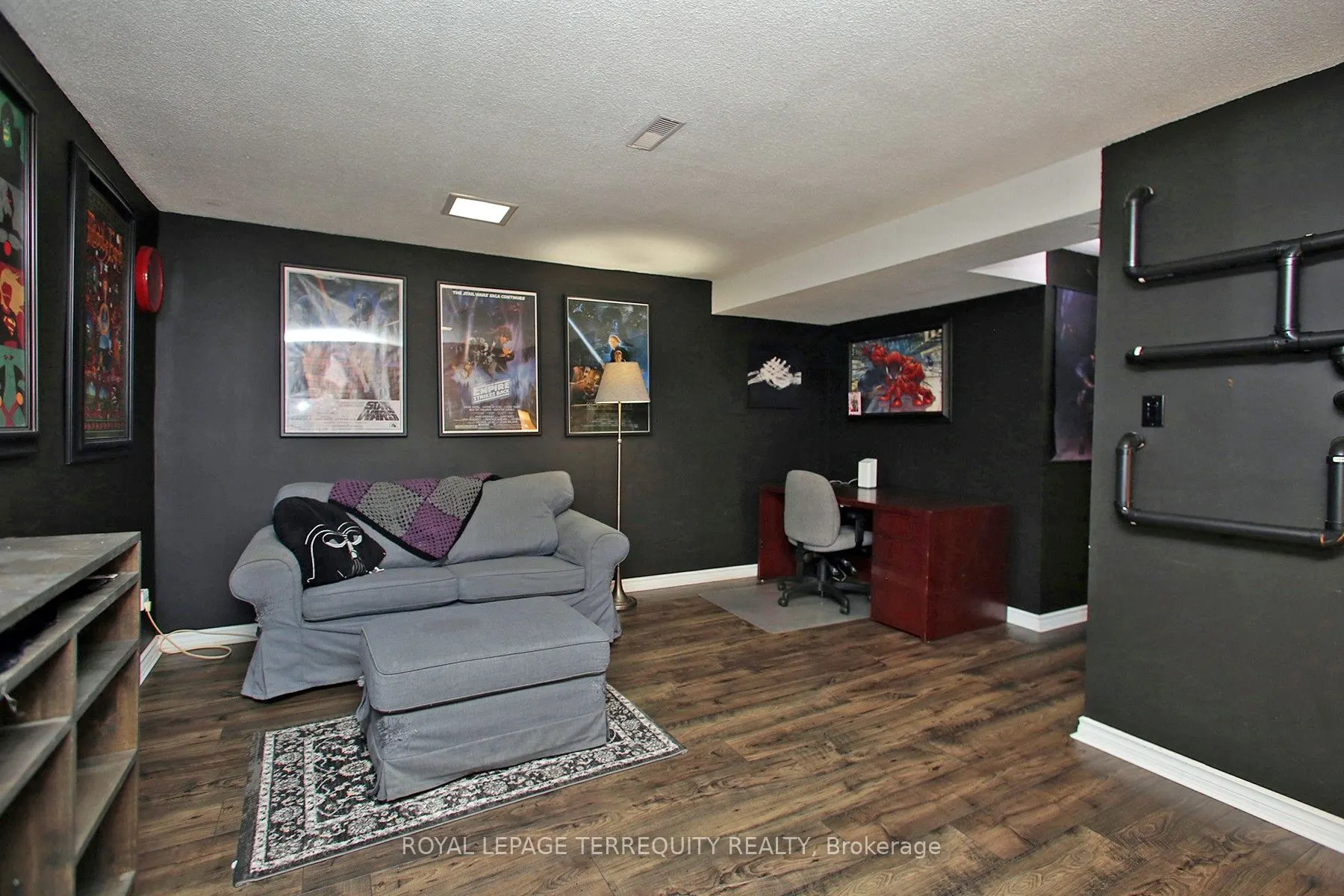 87 Andrea Road