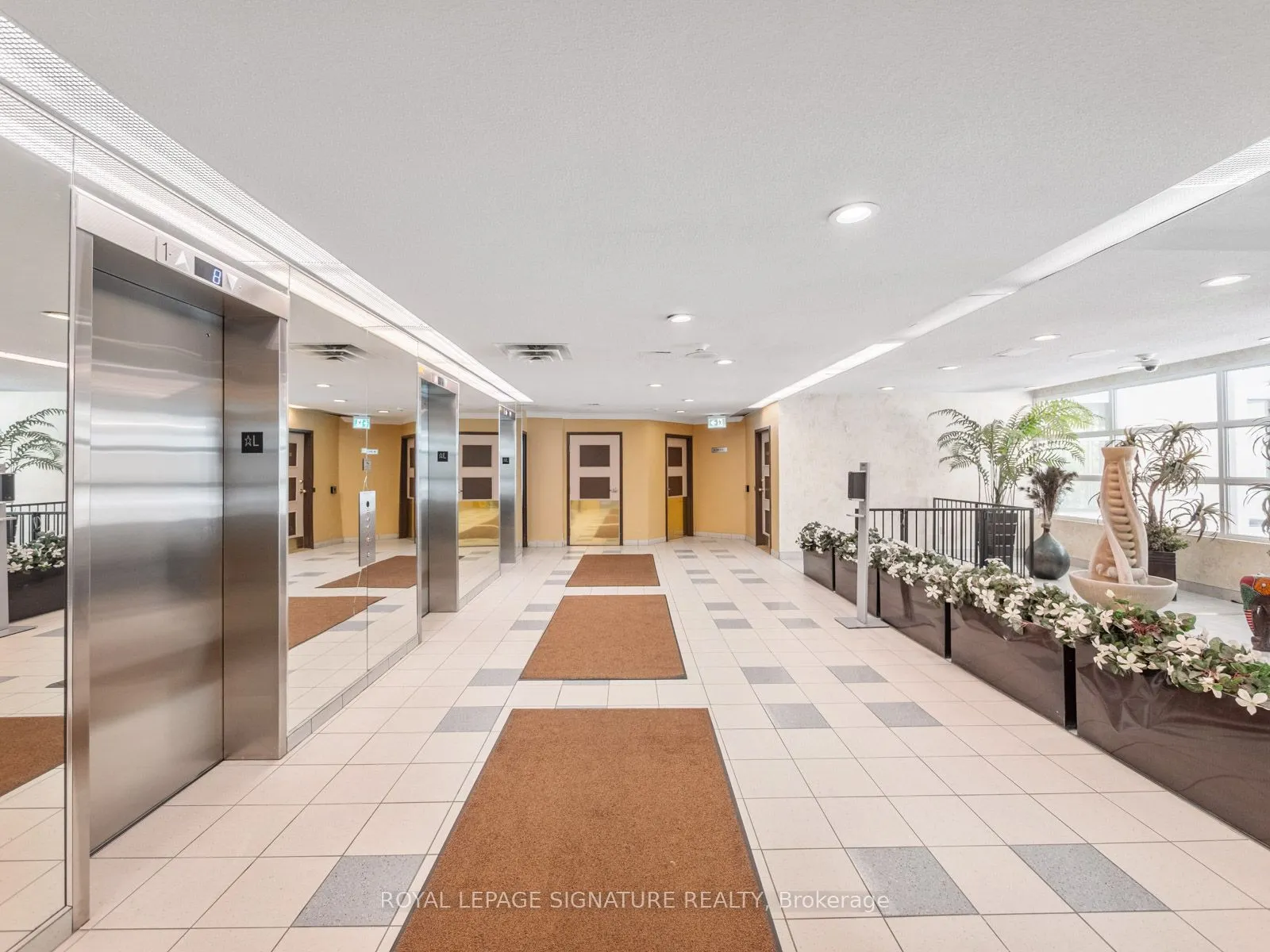 3050 Ellesmere Road, #519