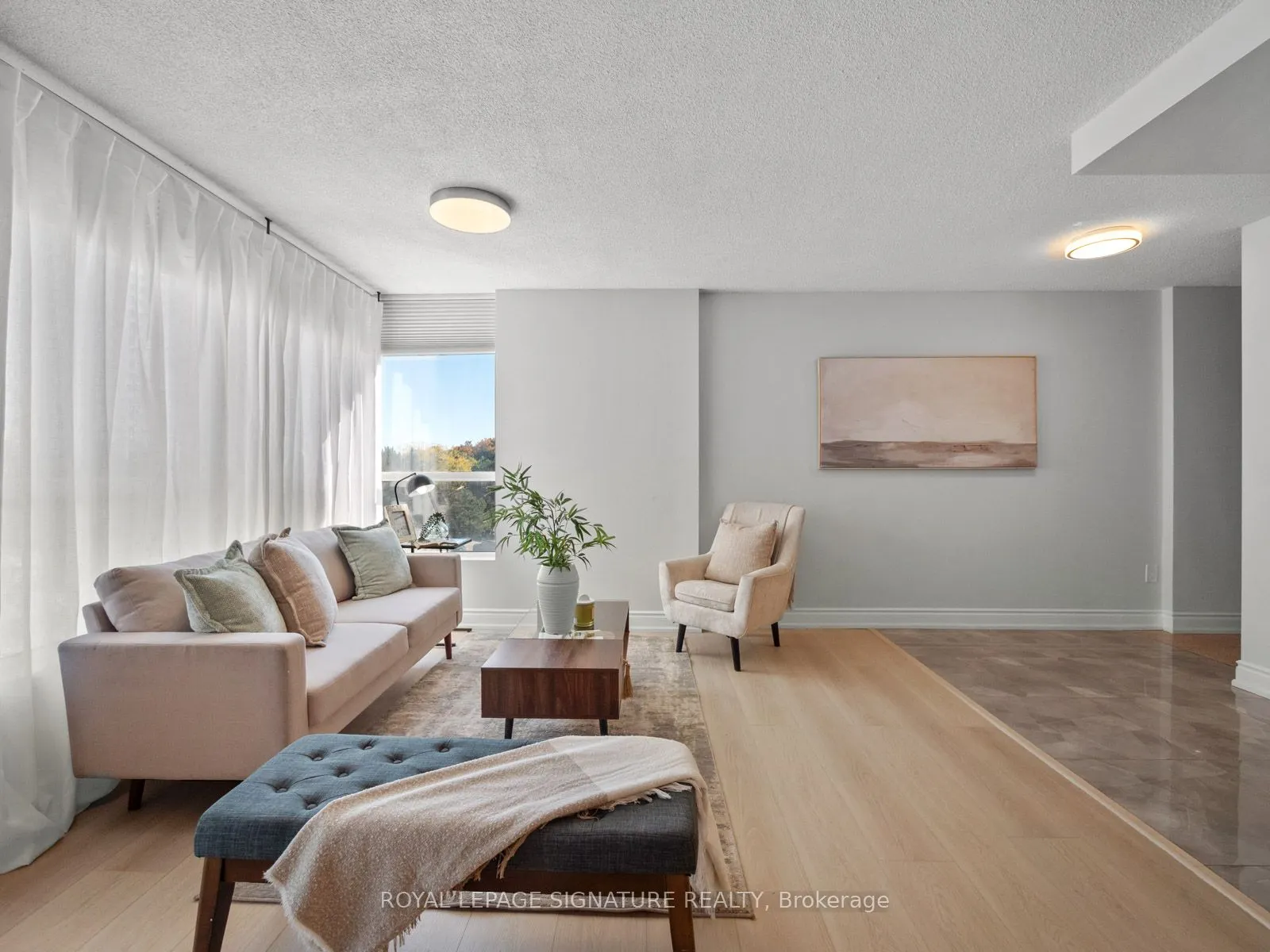 3050 Ellesmere Road, #519