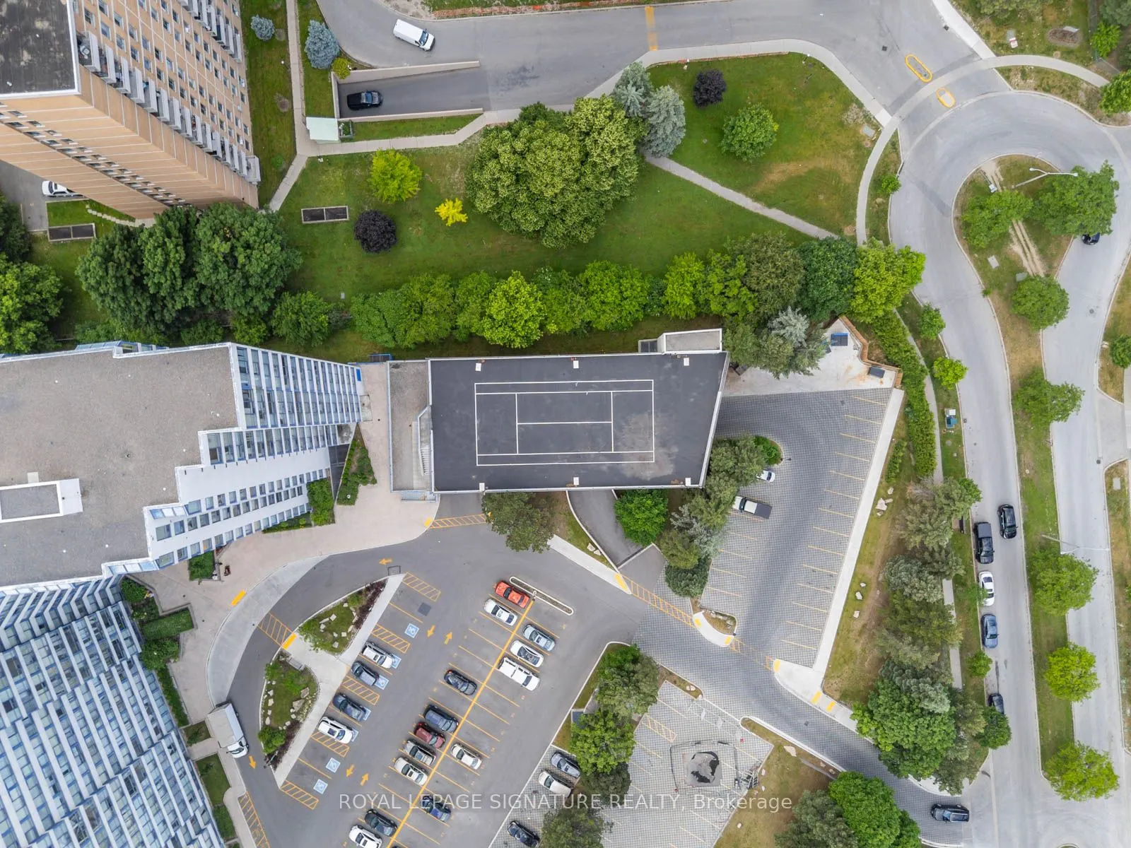 3050 Ellesmere Road, #519