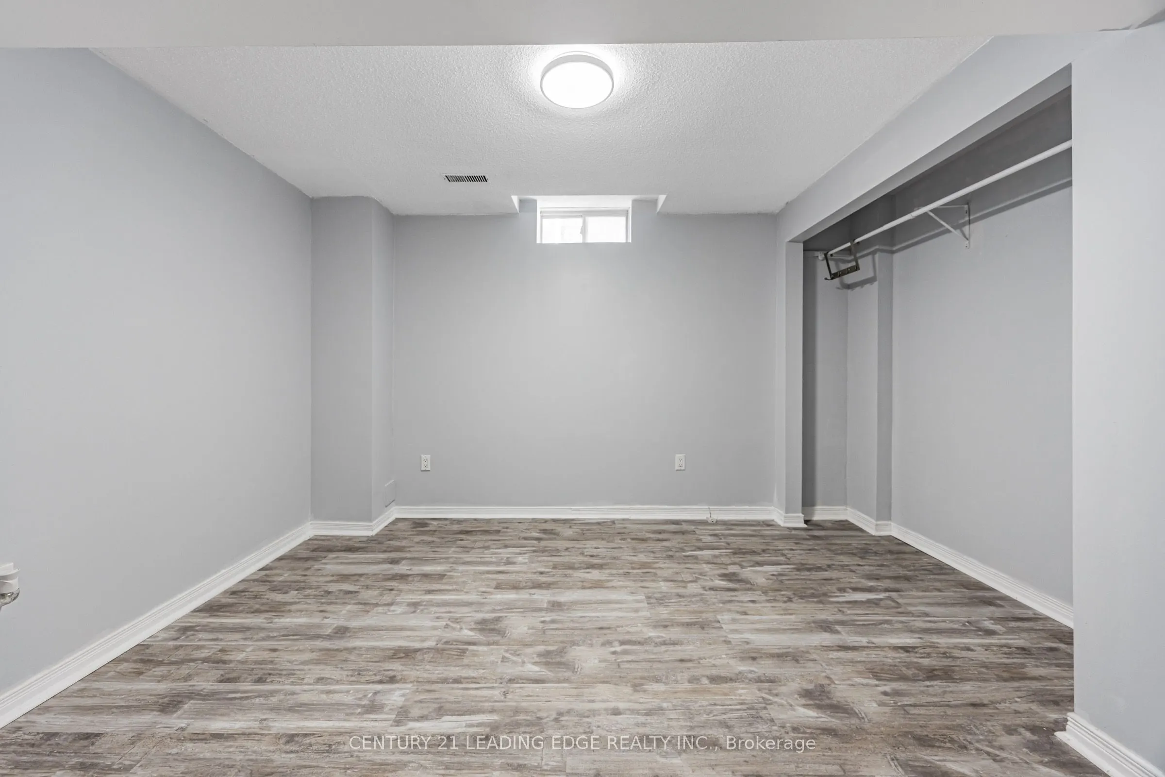 9 Portage Trail