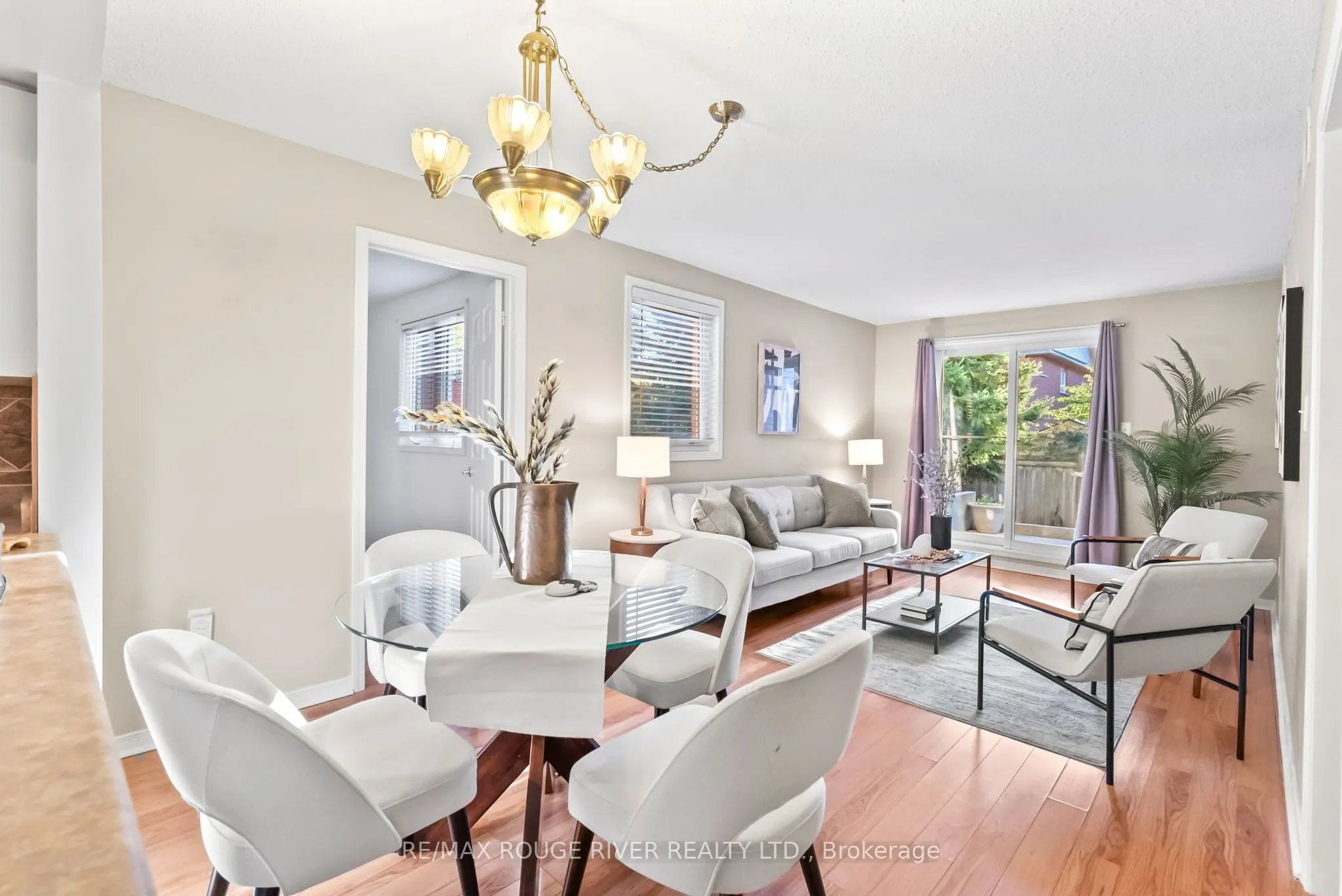 12 Petra Way, #1