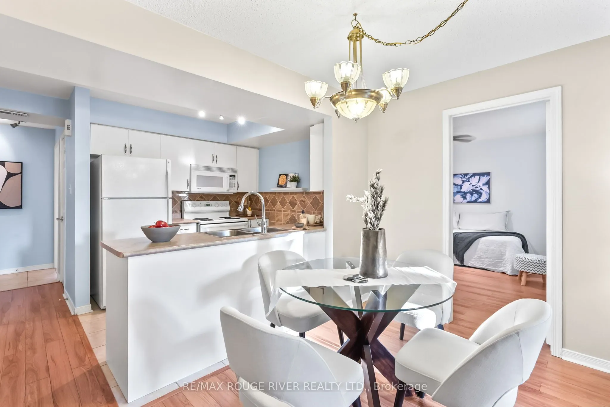 12 Petra Way, #1