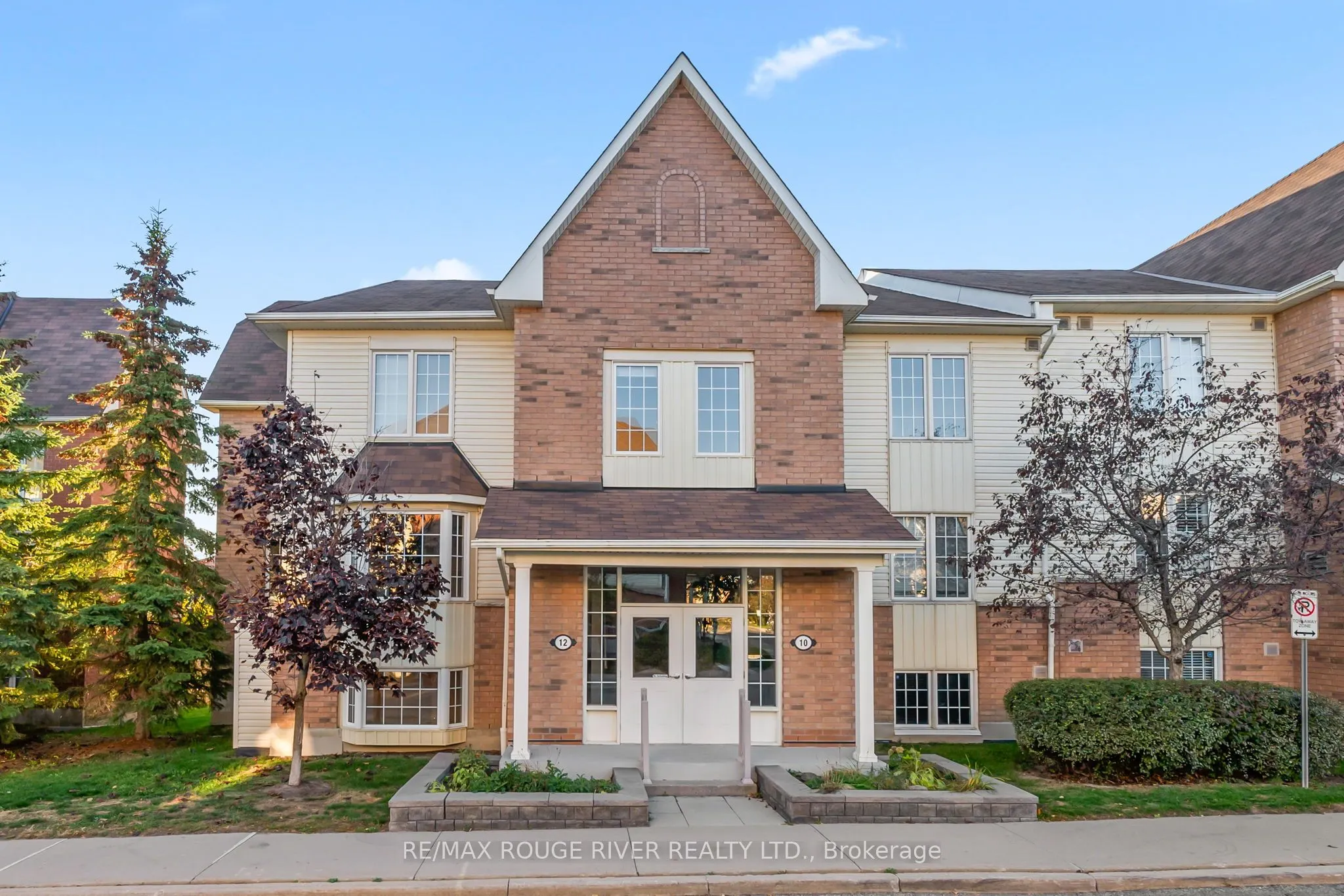 12 Petra Way, #1
