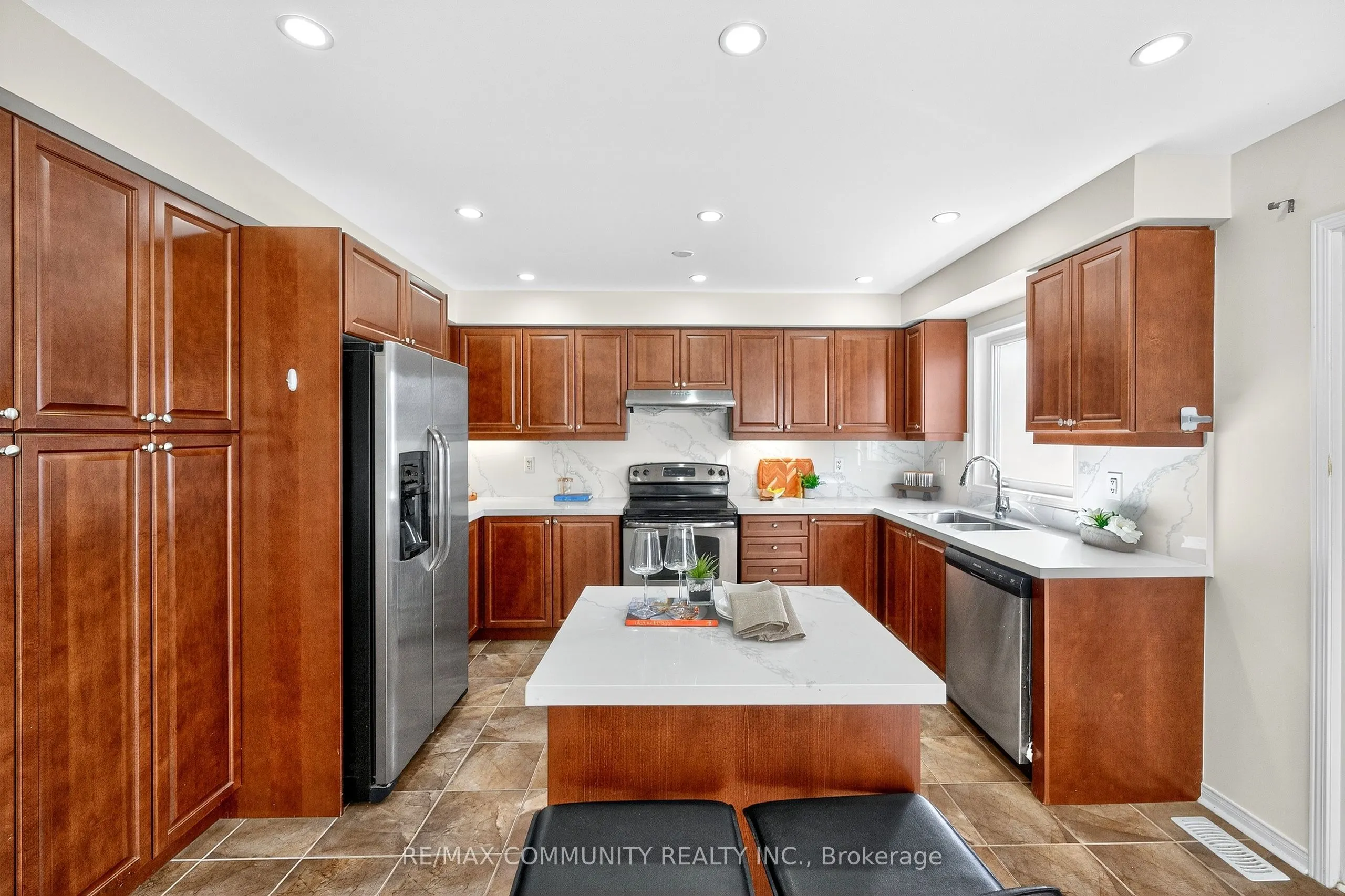 775 Mccue Drive