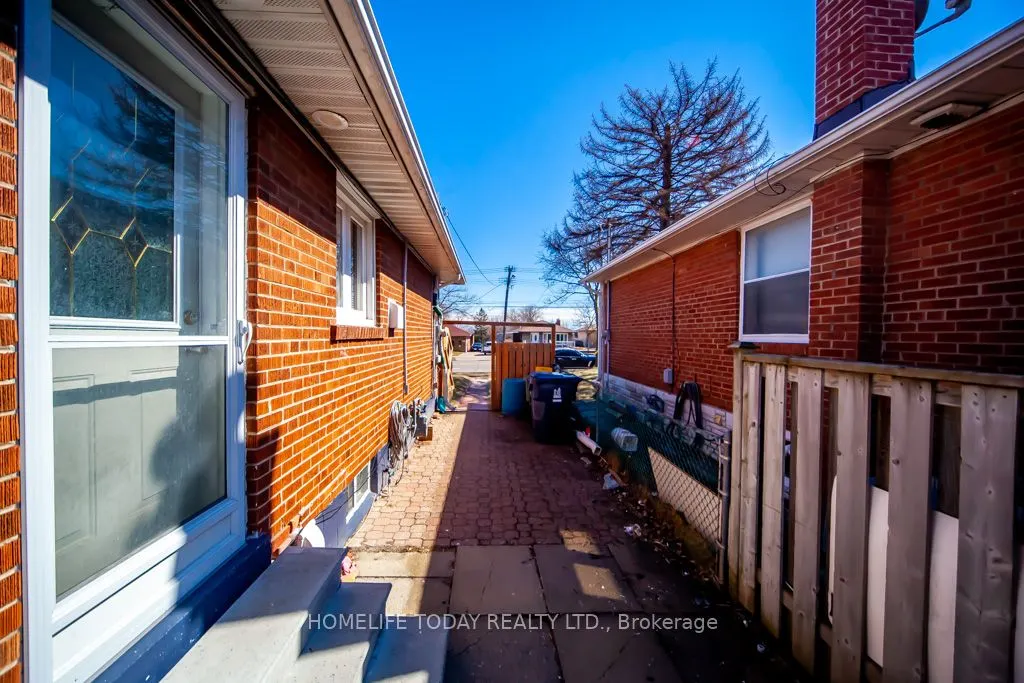 566 Bellamy Road N, #Bsmt