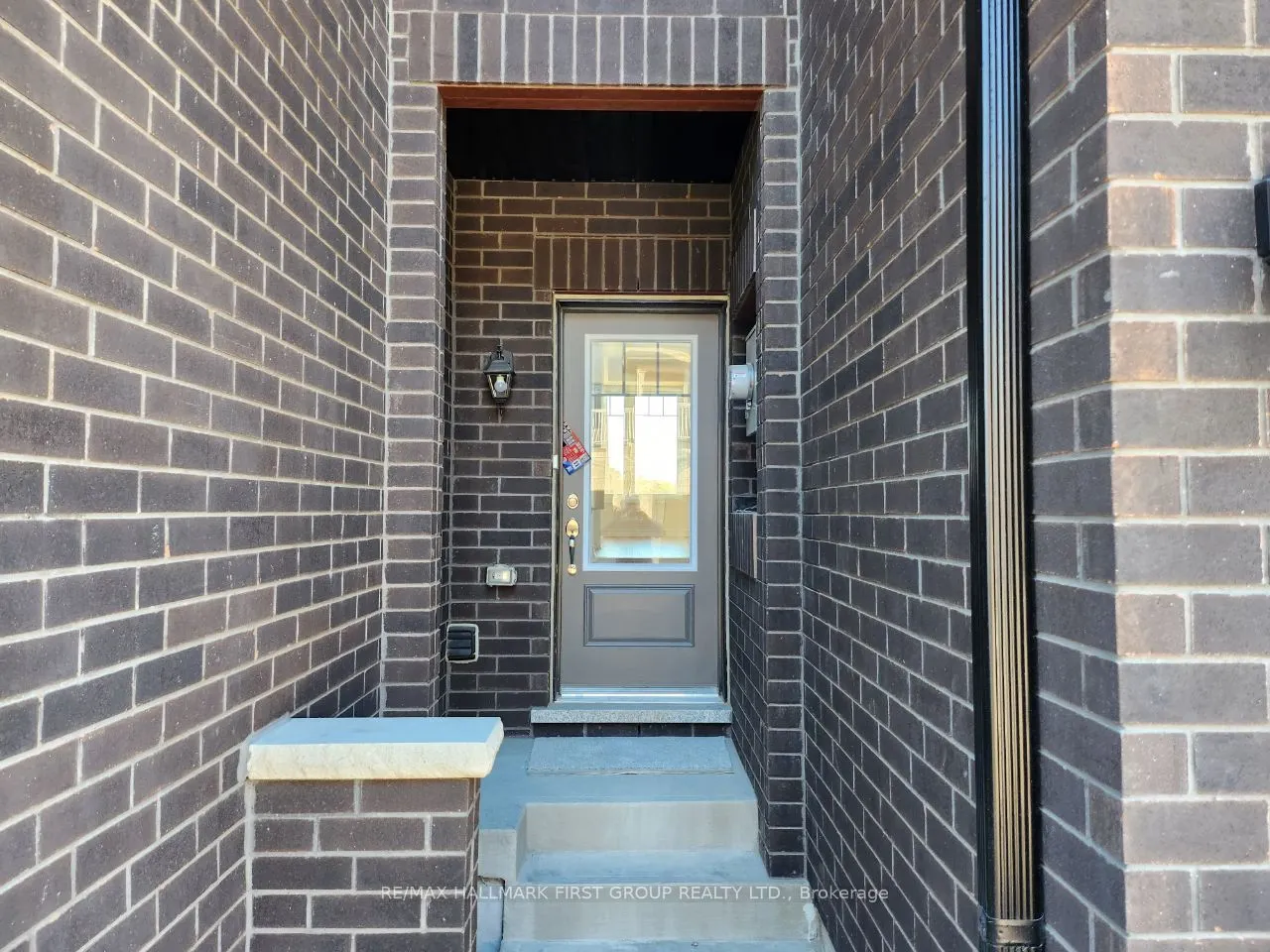697 ALEXANDER KNOX Road