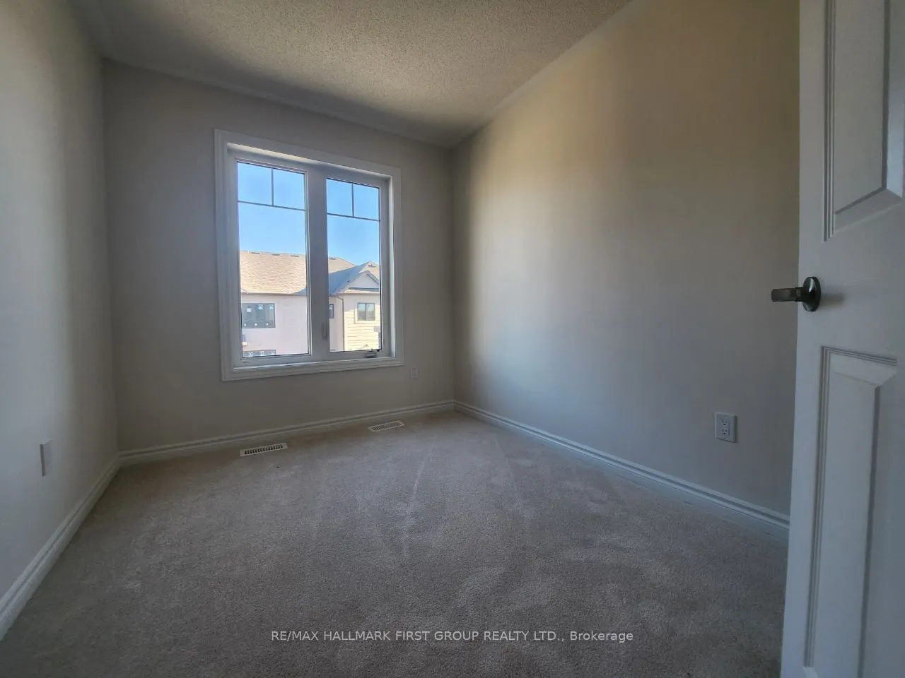 697 ALEXANDER KNOX Road