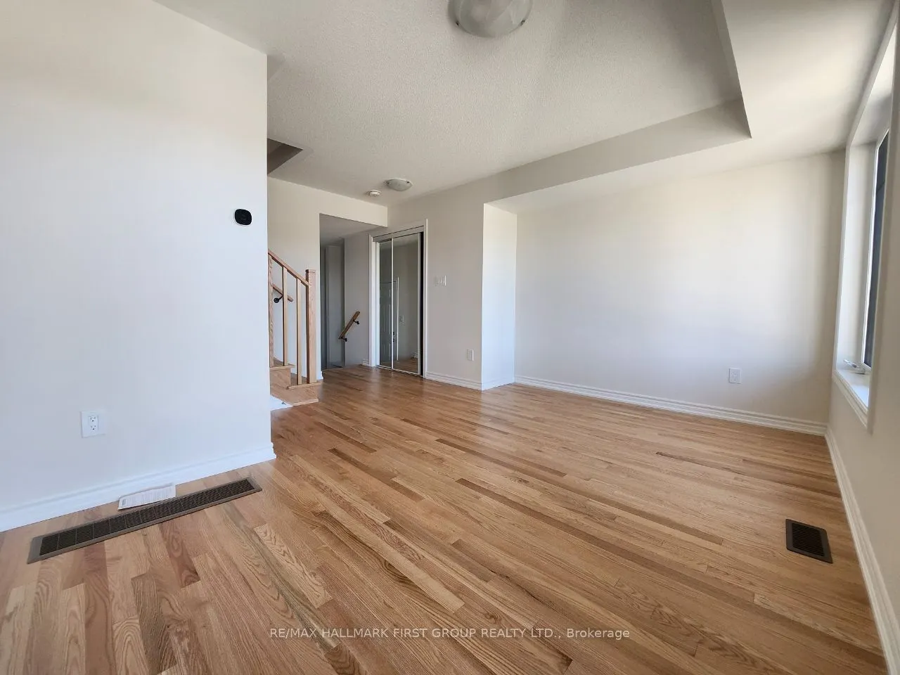 697 ALEXANDER KNOX Road