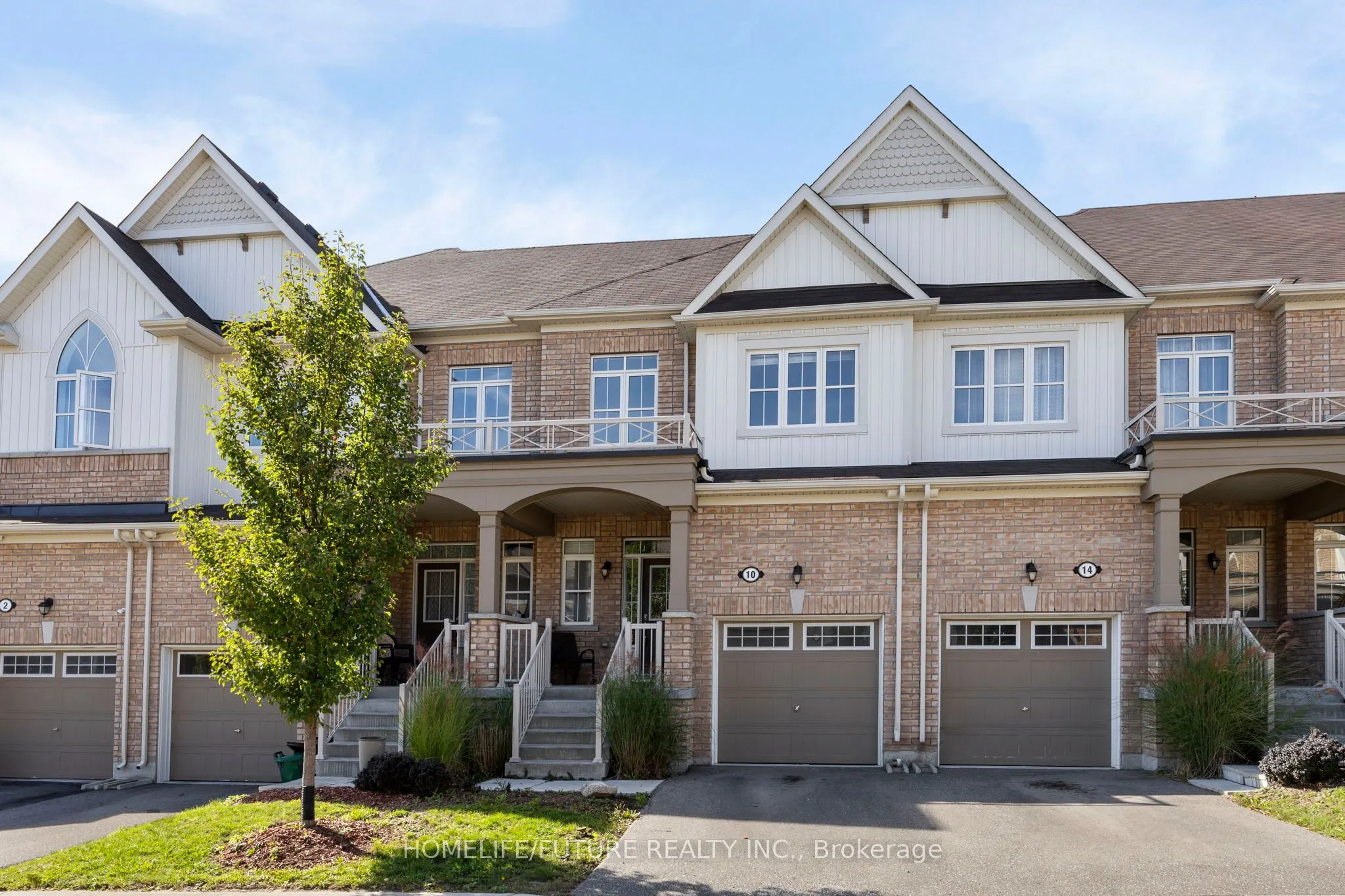 10 Brent Crescent