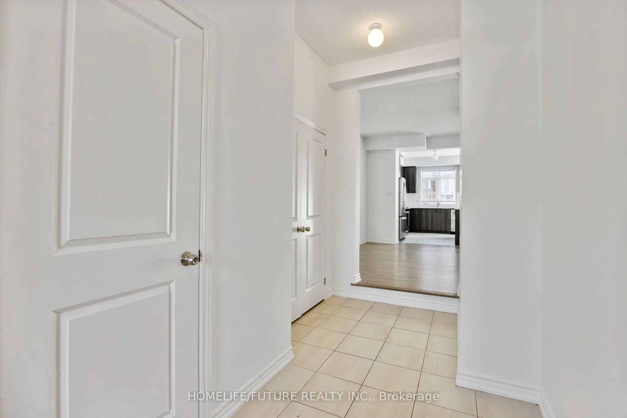 10 Brent Crescent