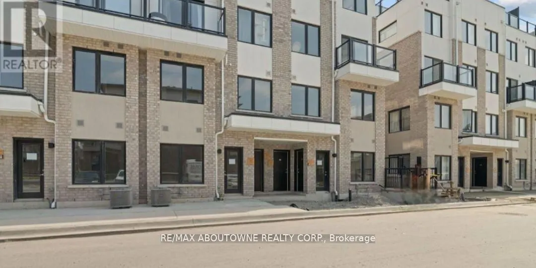 1695 Dersan Street, #220