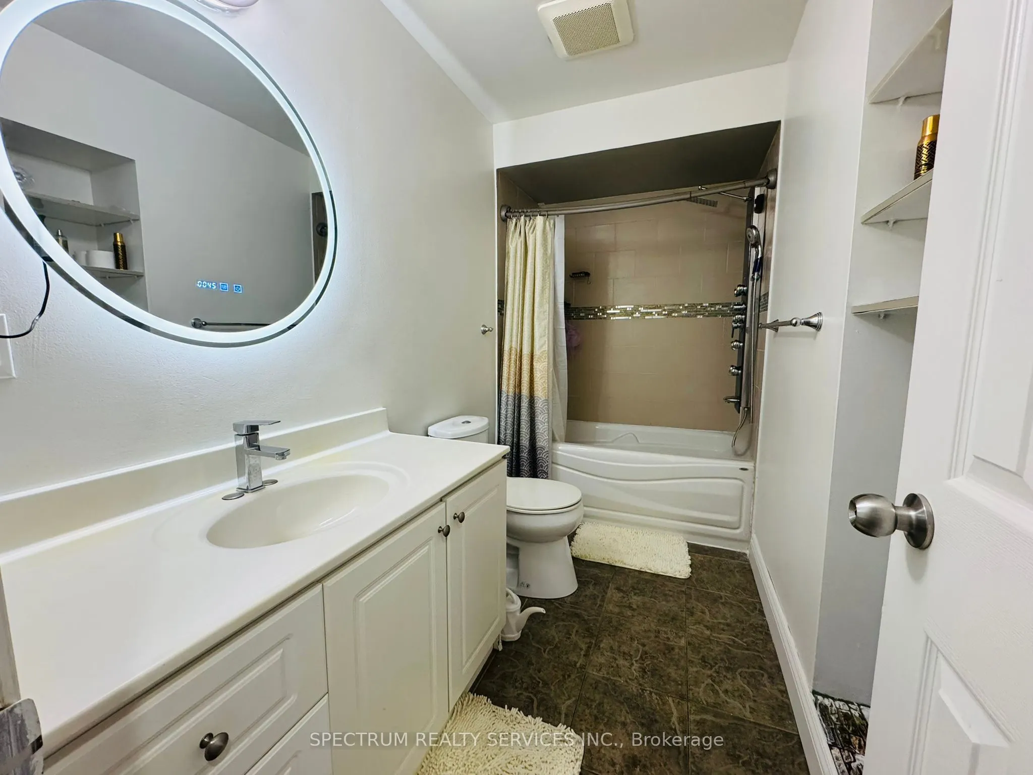 43 Mammoth Hall Trail