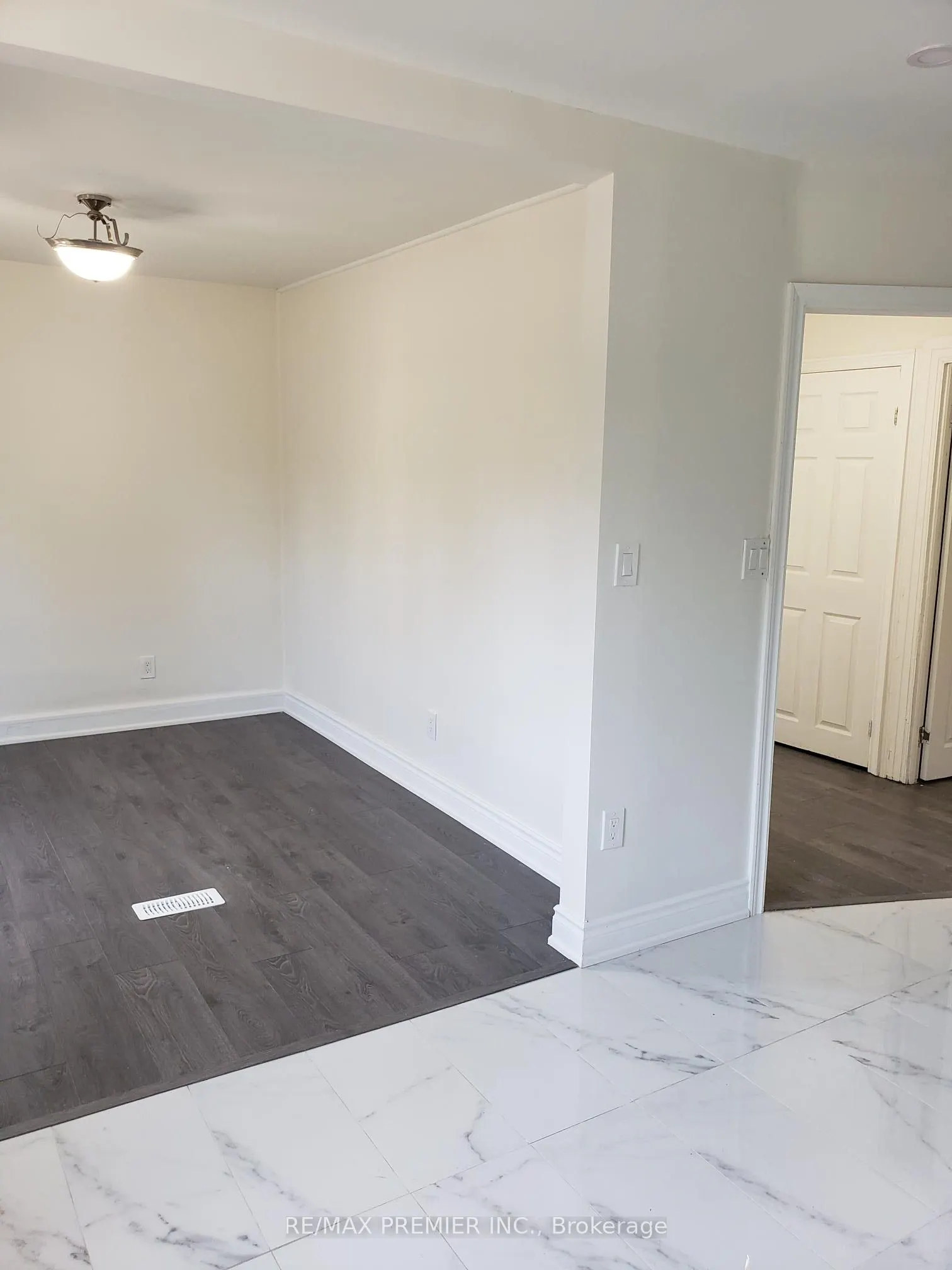 152 Elgin Street E