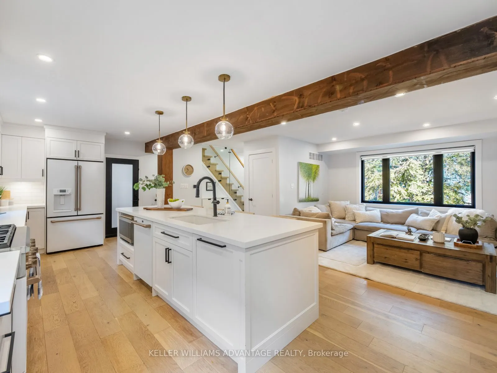 93 Glen Davis Crescent