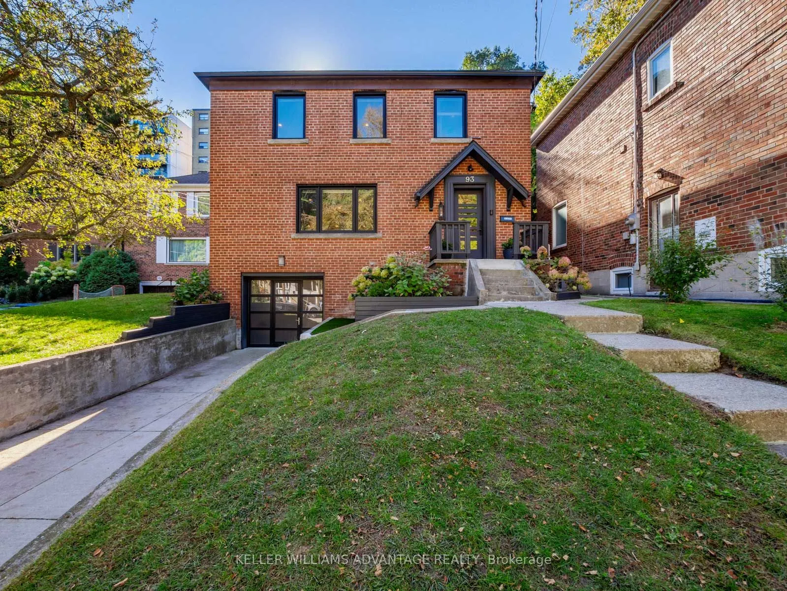 93 Glen Davis Crescent