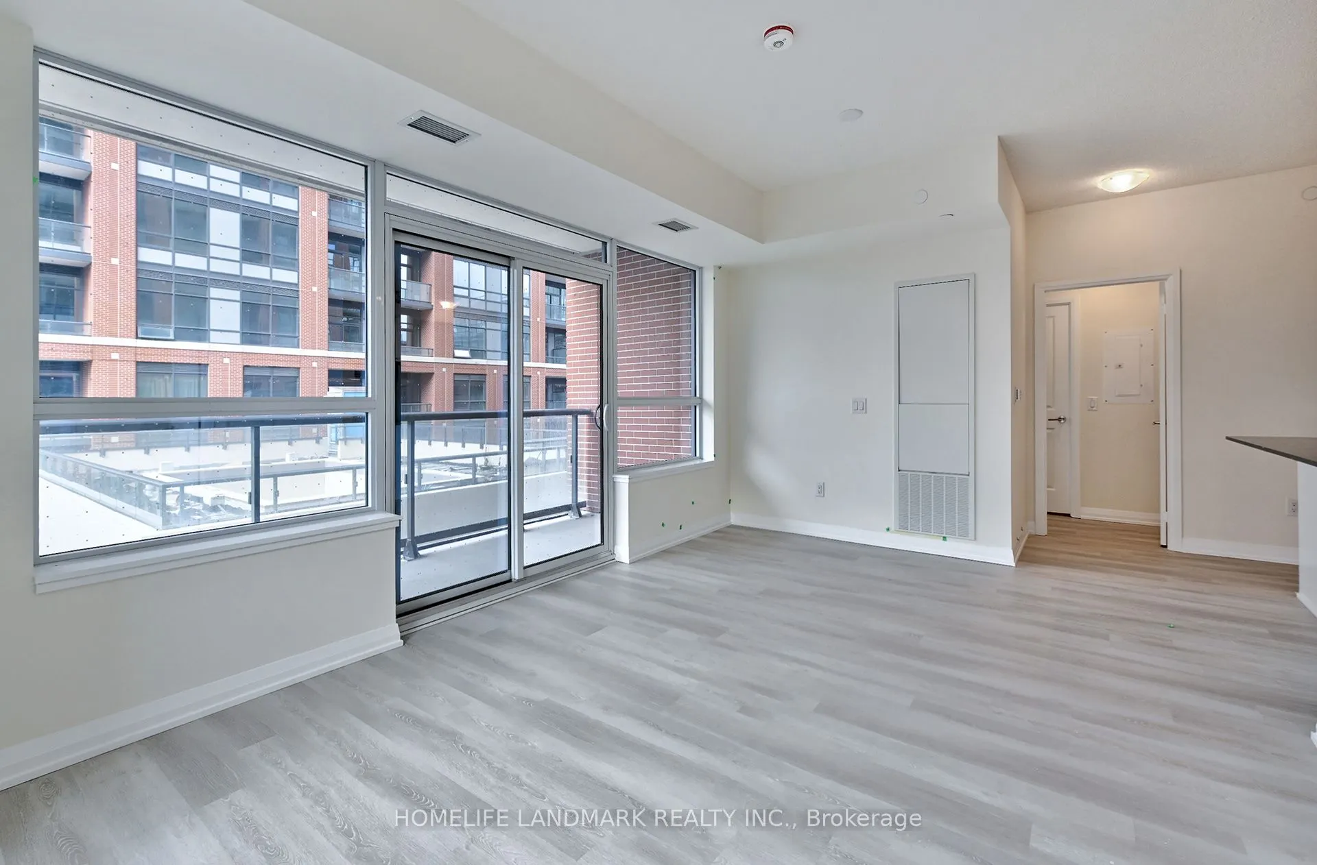 3270 Sheppard Avenue E, #824