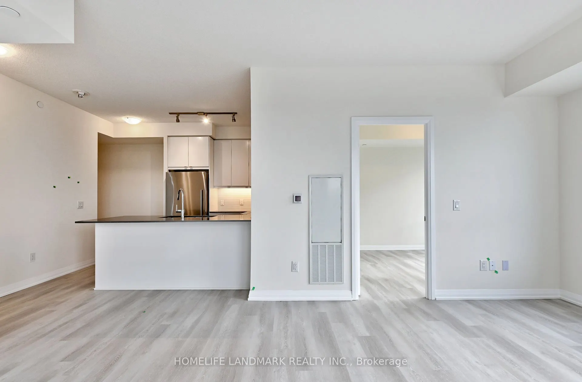 3270 Sheppard Avenue E, #824