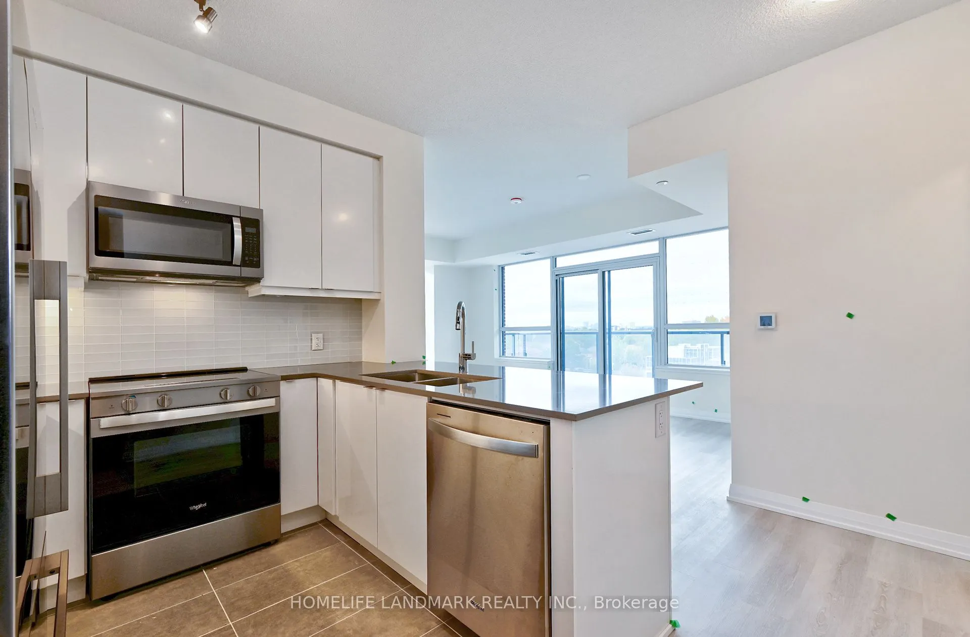 3270 Sheppard Avenue E, #824