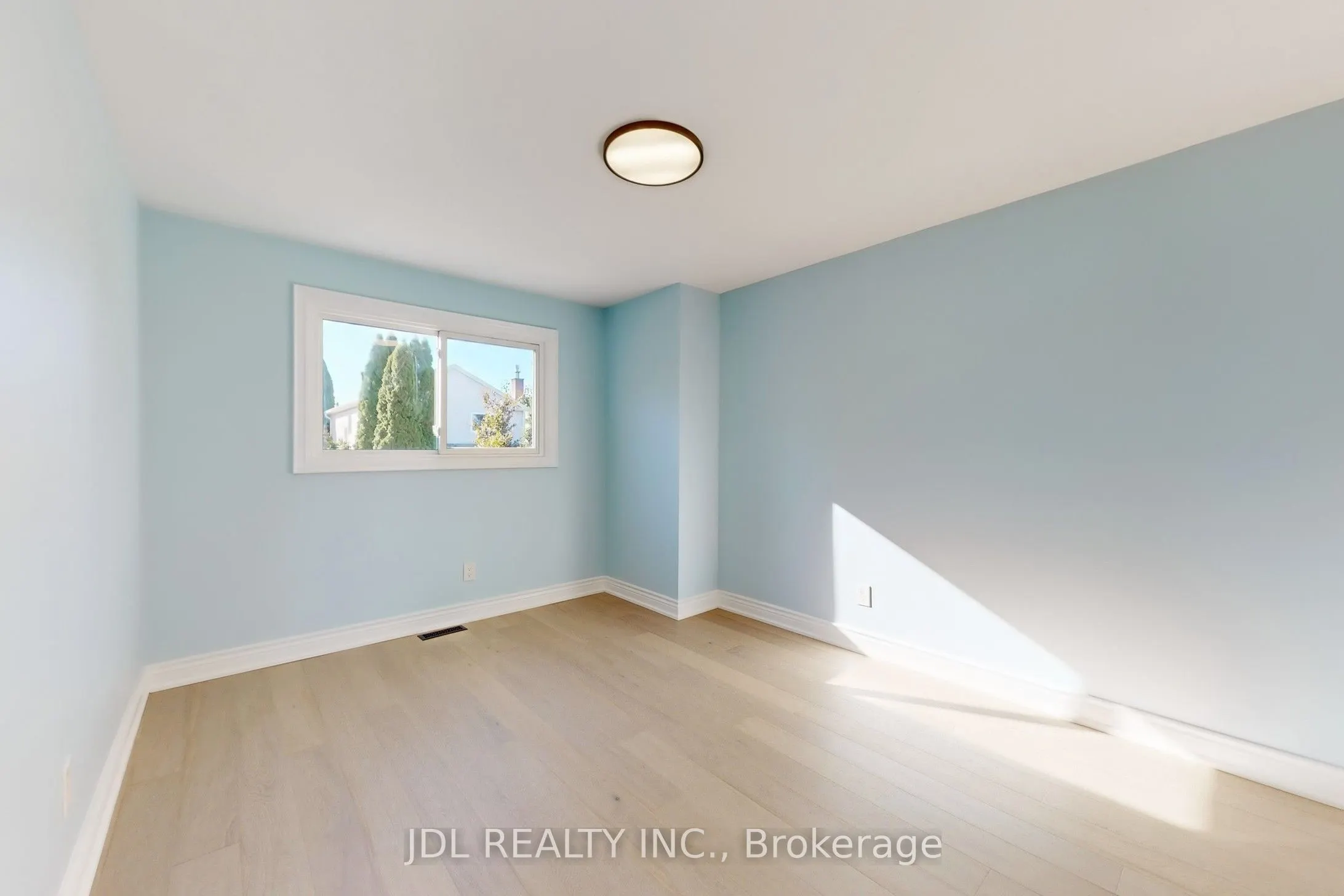 1093 Glenanna Road