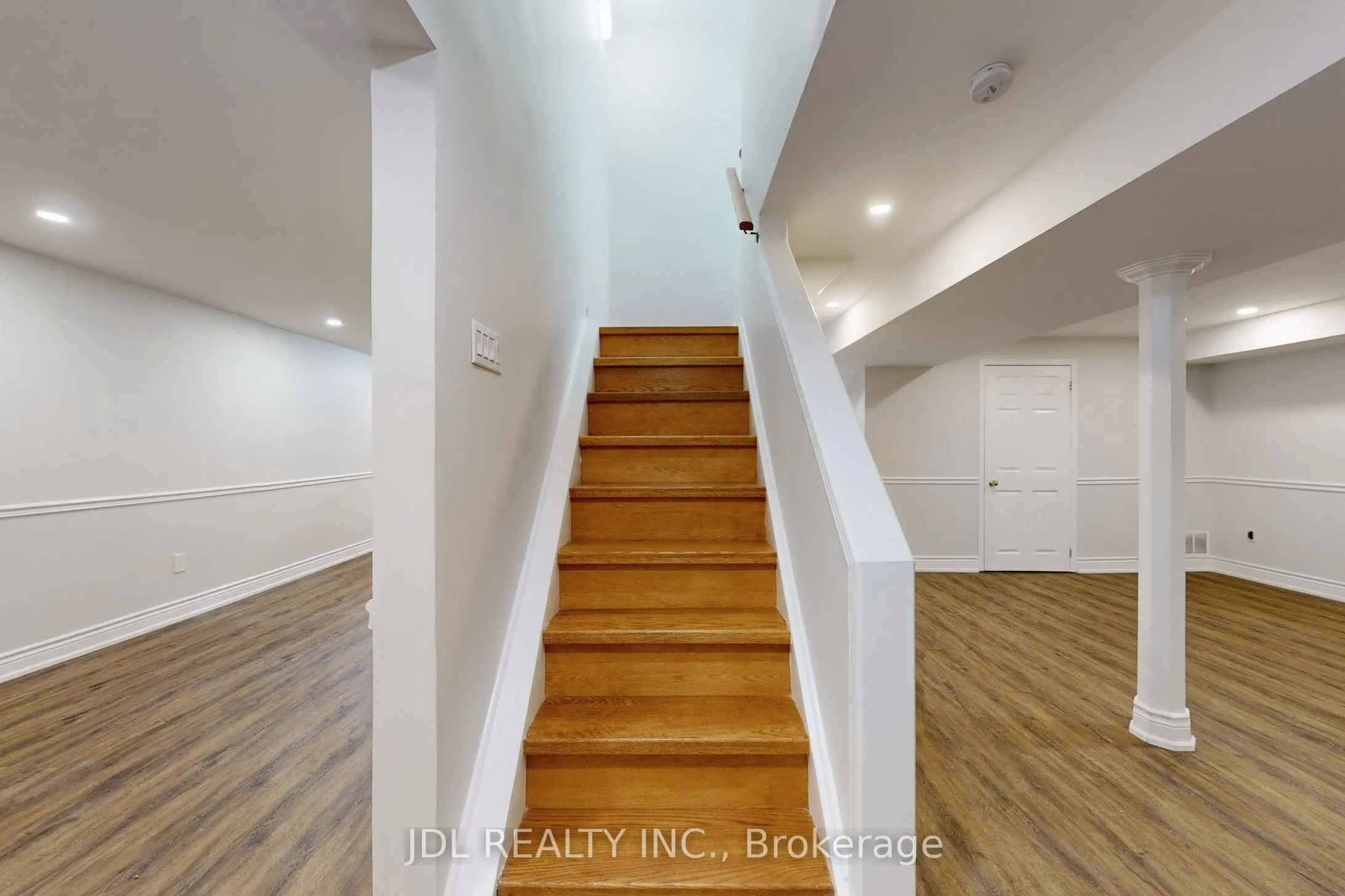 1093 Glenanna Road