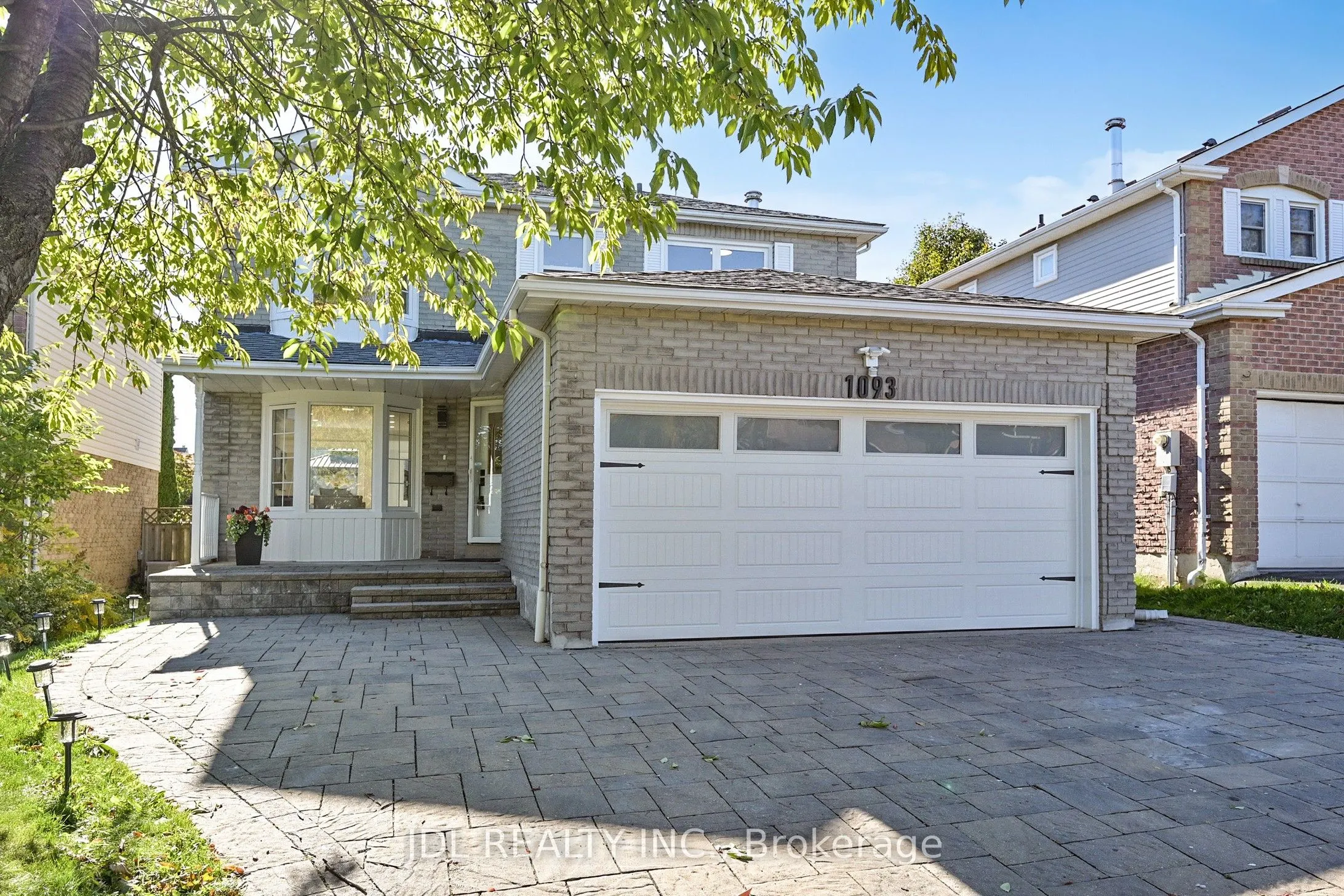 1093 Glenanna Road