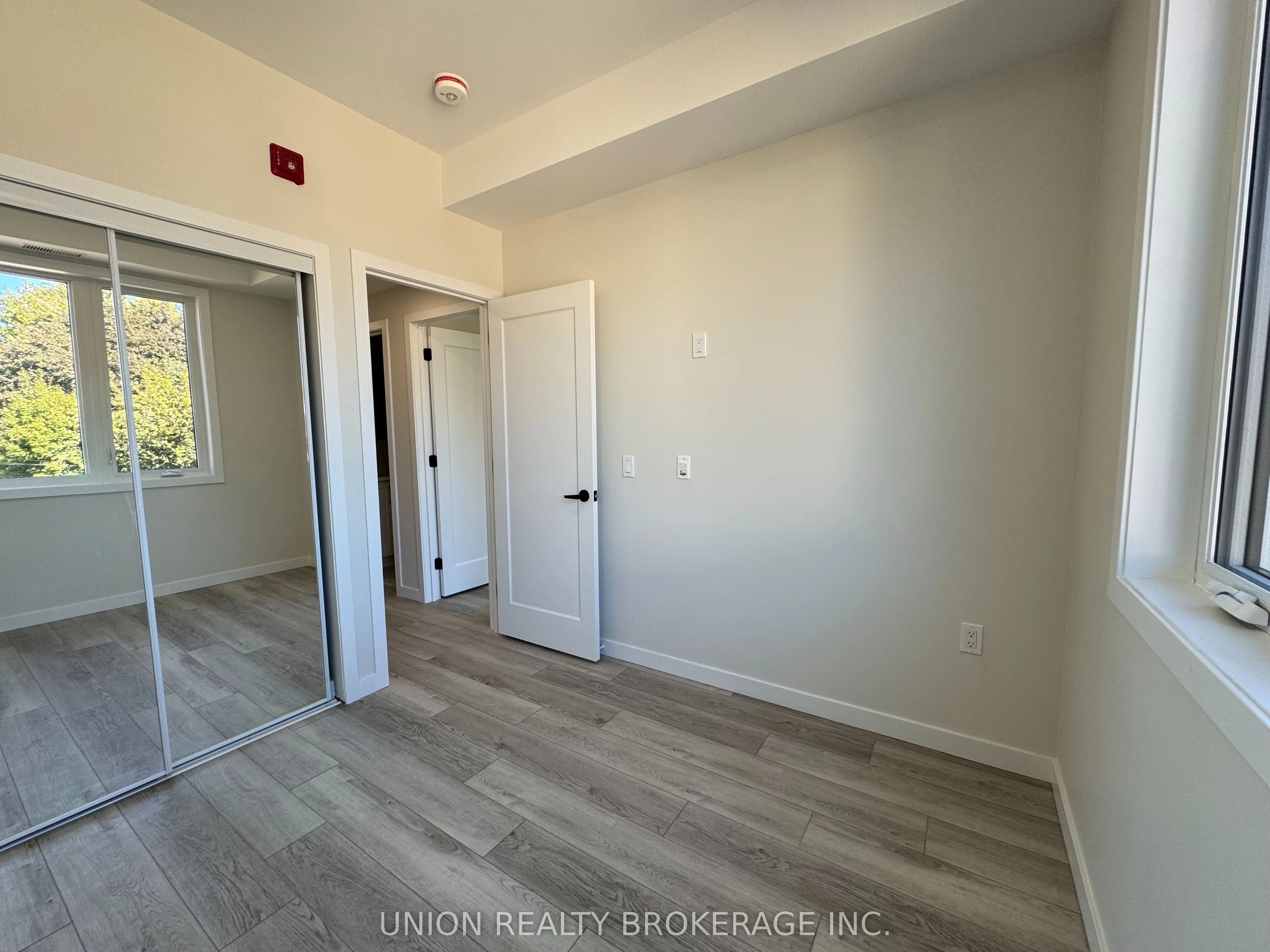 1184 Queen Street E, #4