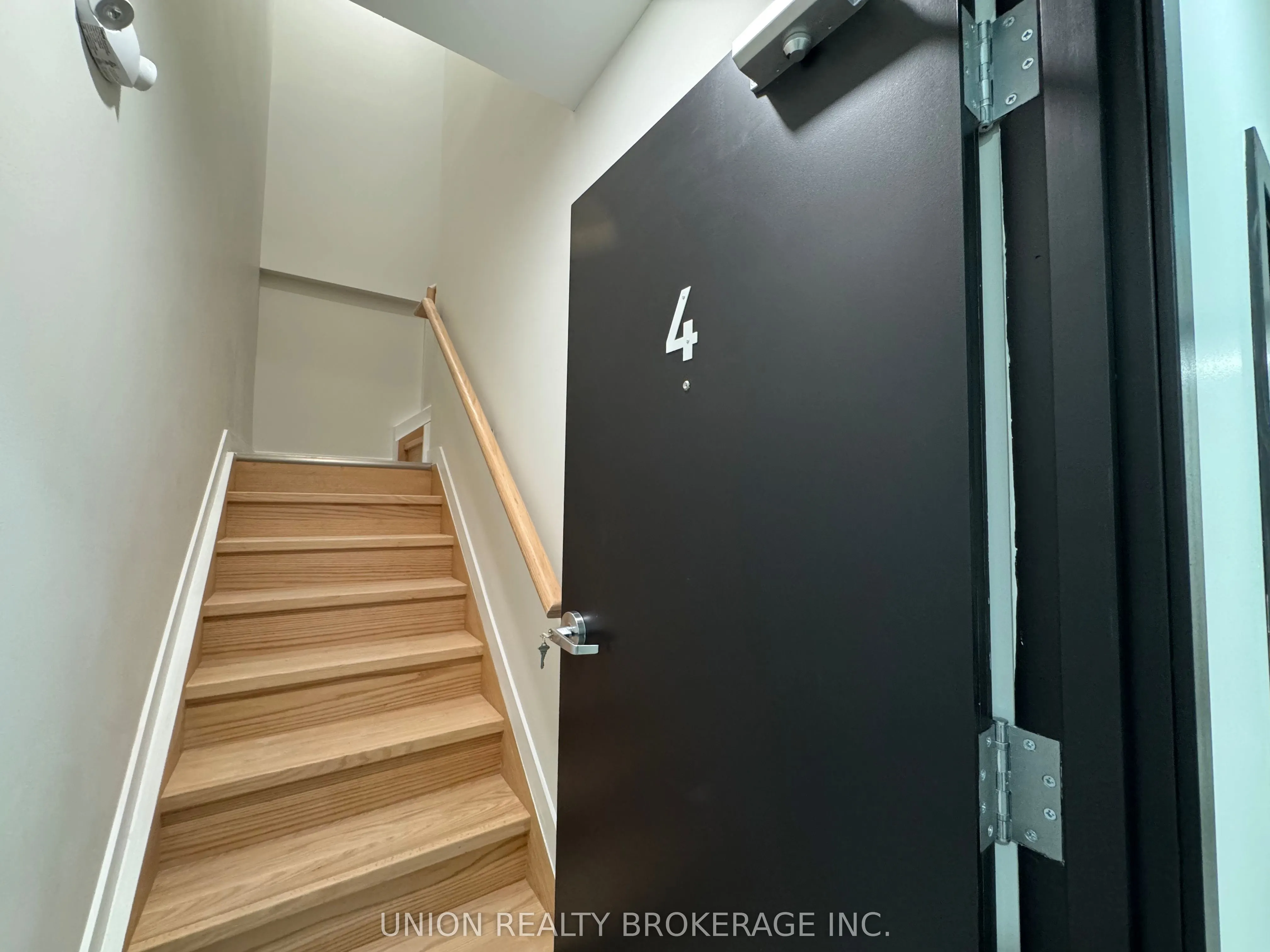 1184 Queen Street E, #4