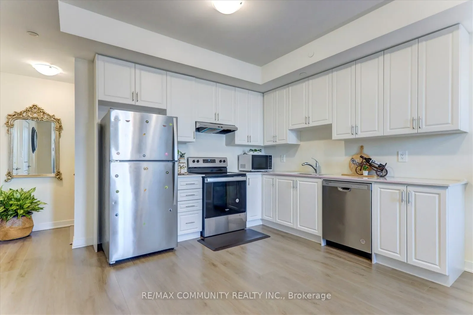 755 Omega Drive, #323