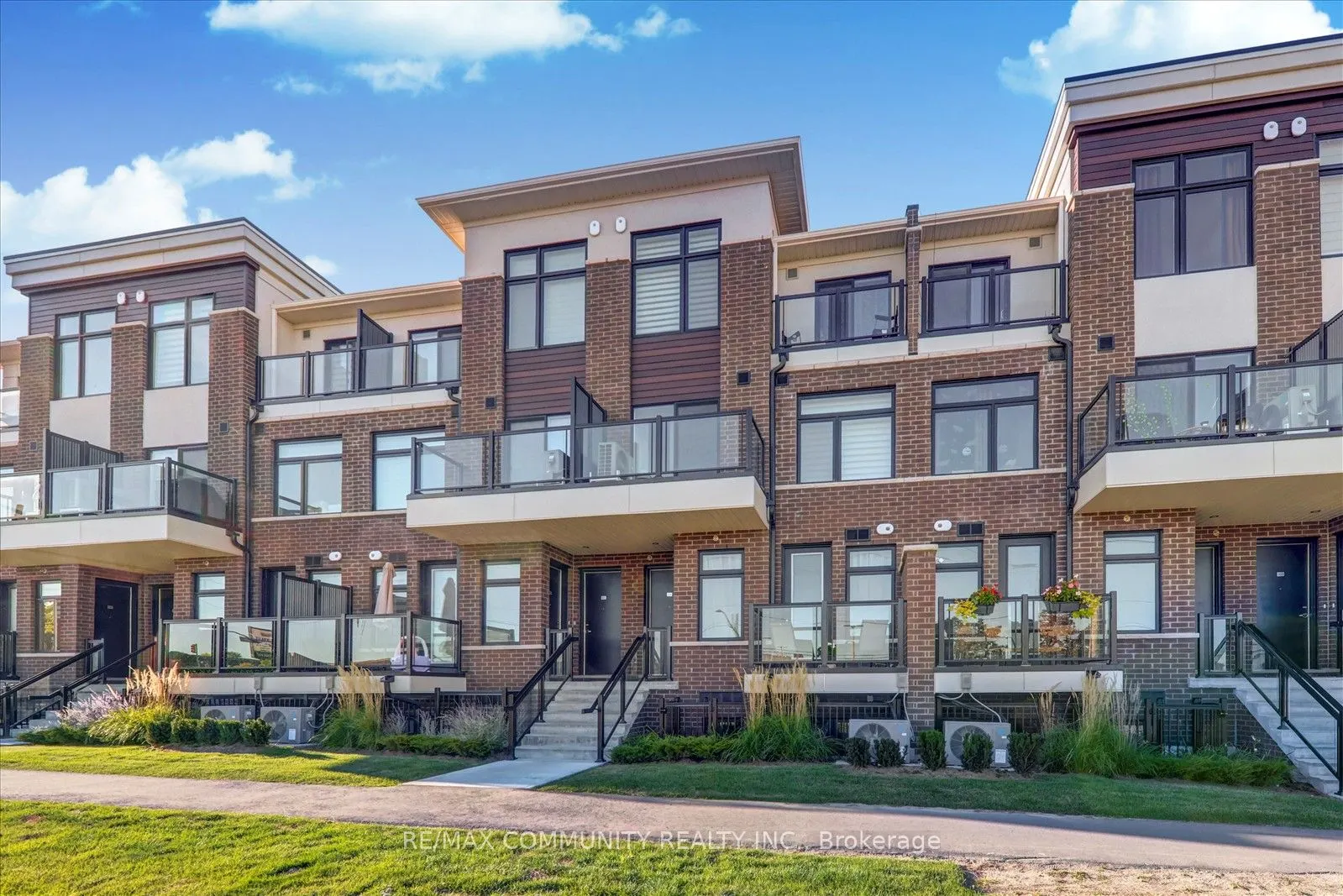 755 Omega Drive, #323