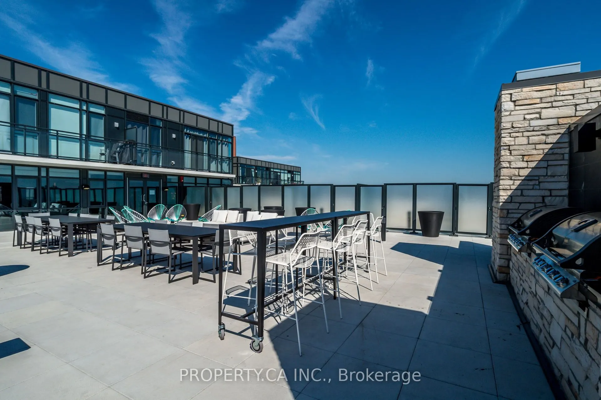 1190 Dundas Street E, #305