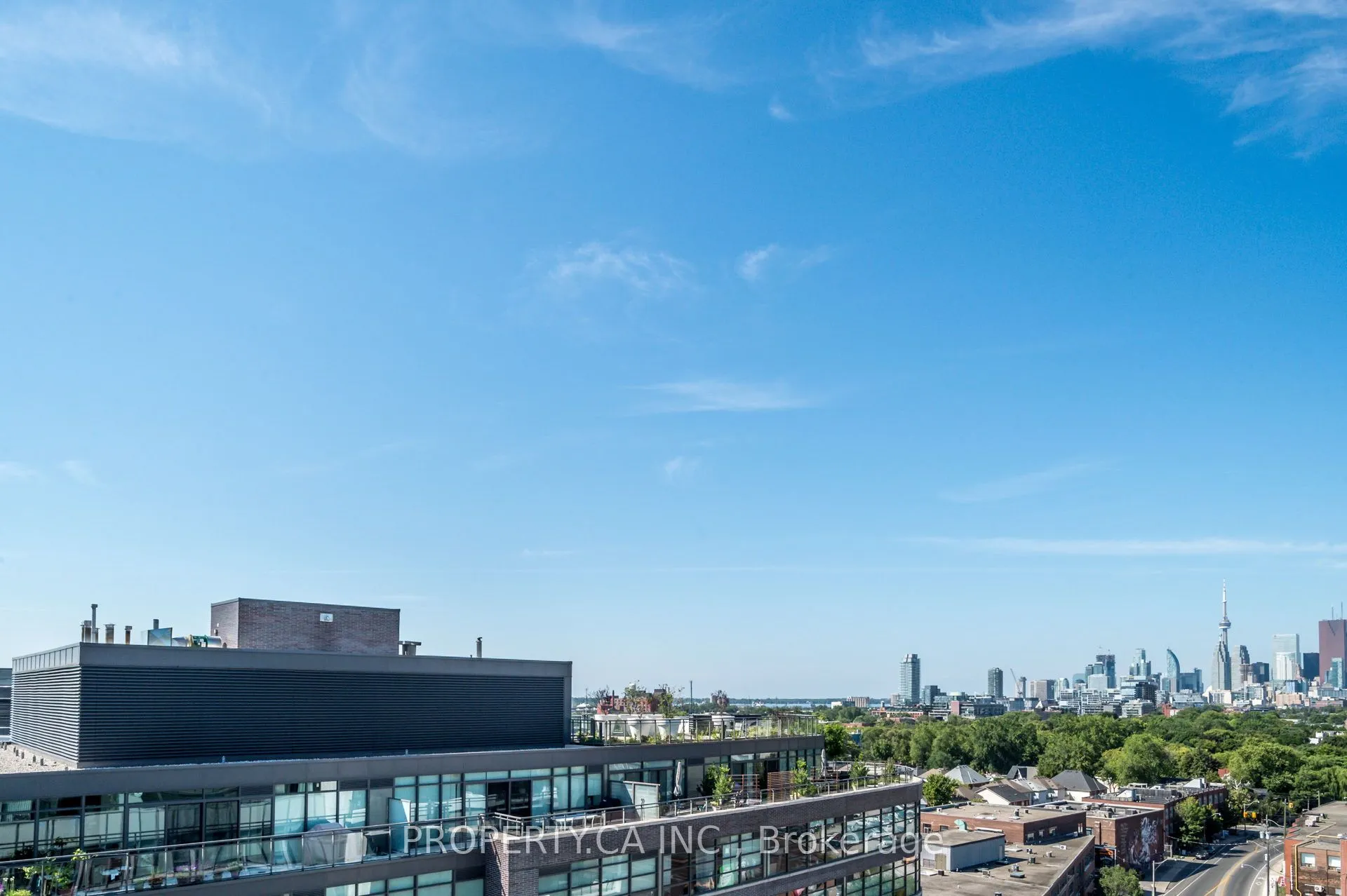 1190 Dundas Street E, #305