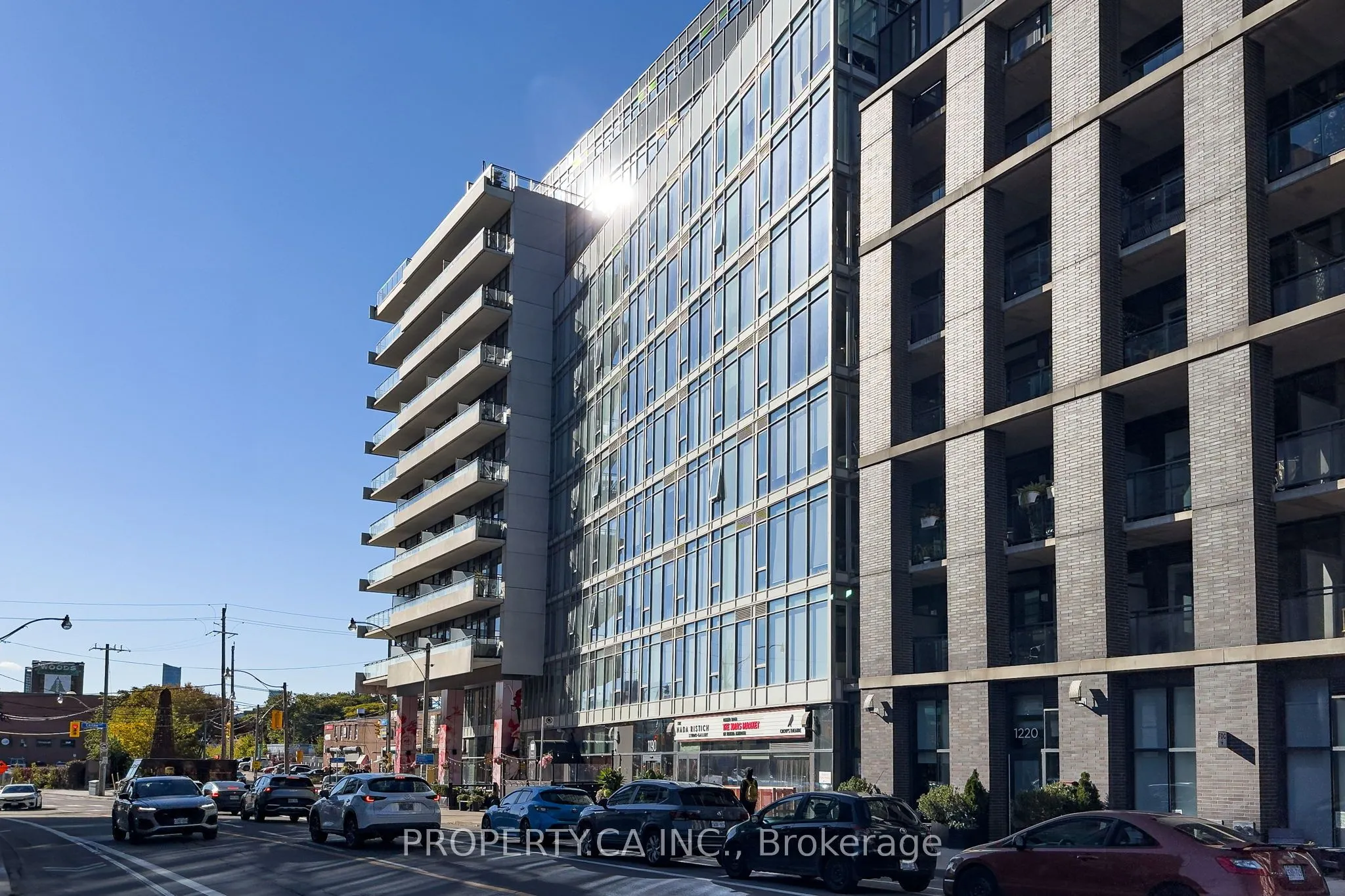 1190 Dundas Street E, #305