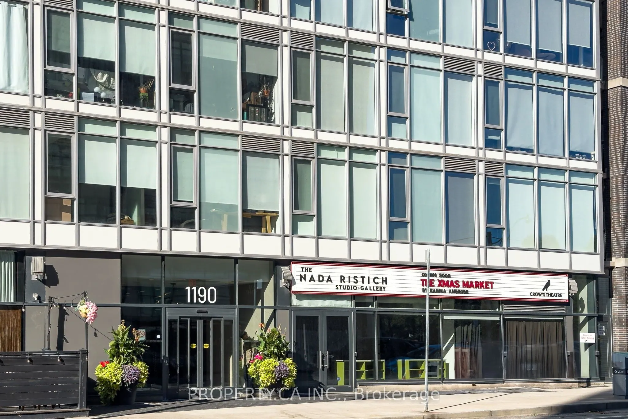 1190 Dundas Street E, #305