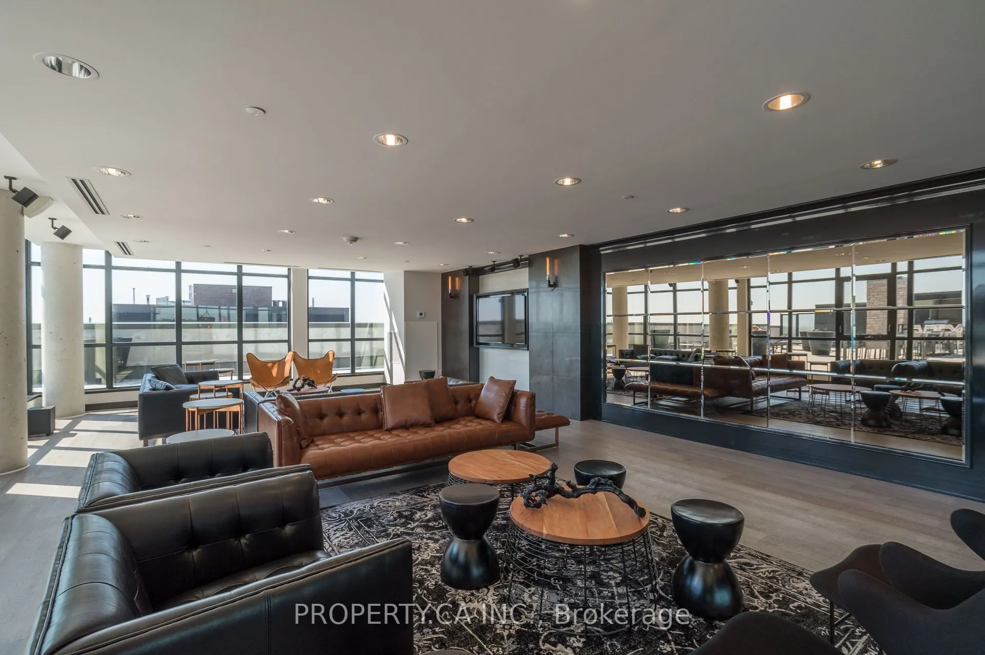 1190 Dundas Street E, #305