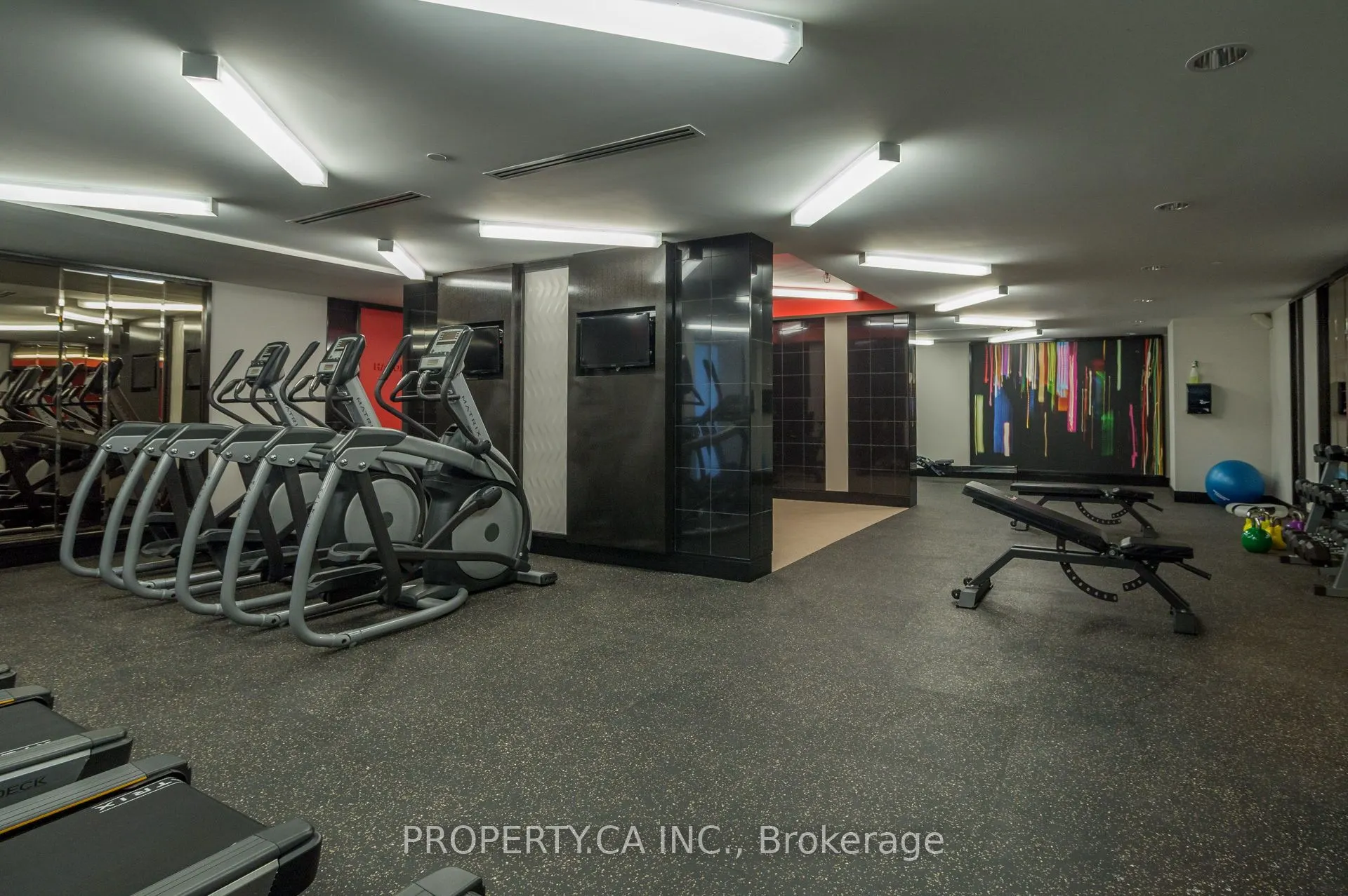 1190 Dundas Street E, #305