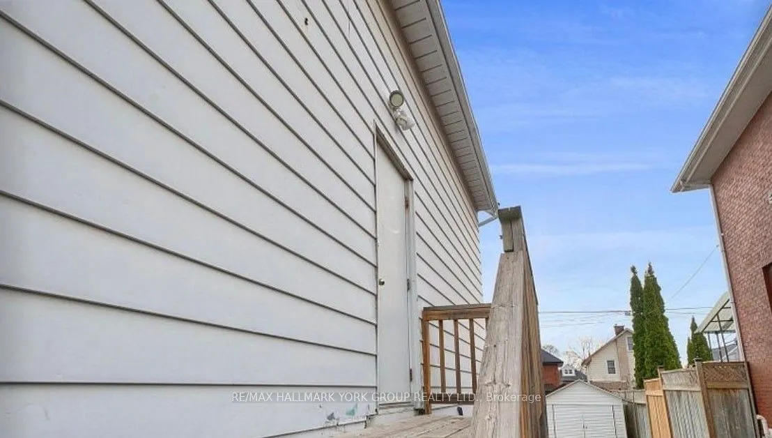 139 Huron Street