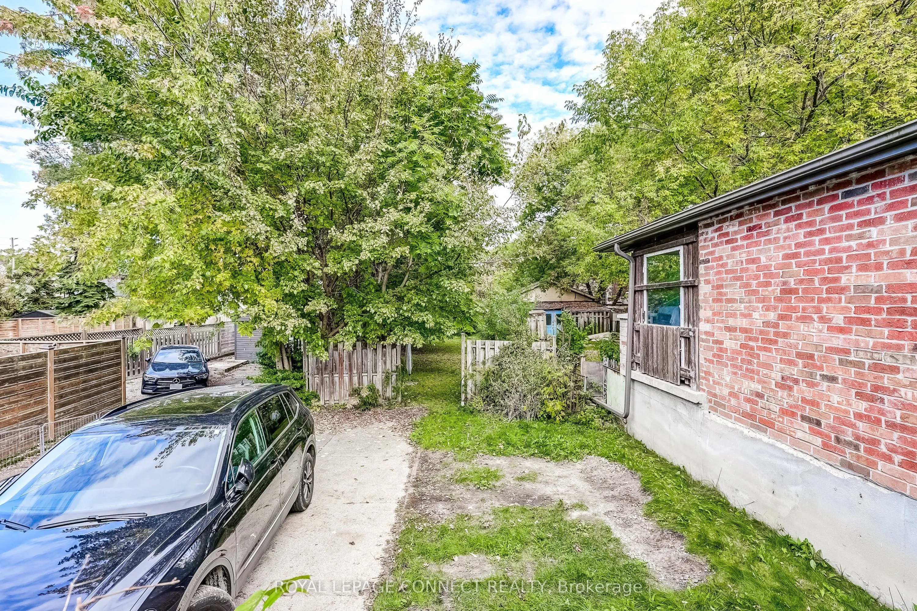 213 Gledhill Avenue
