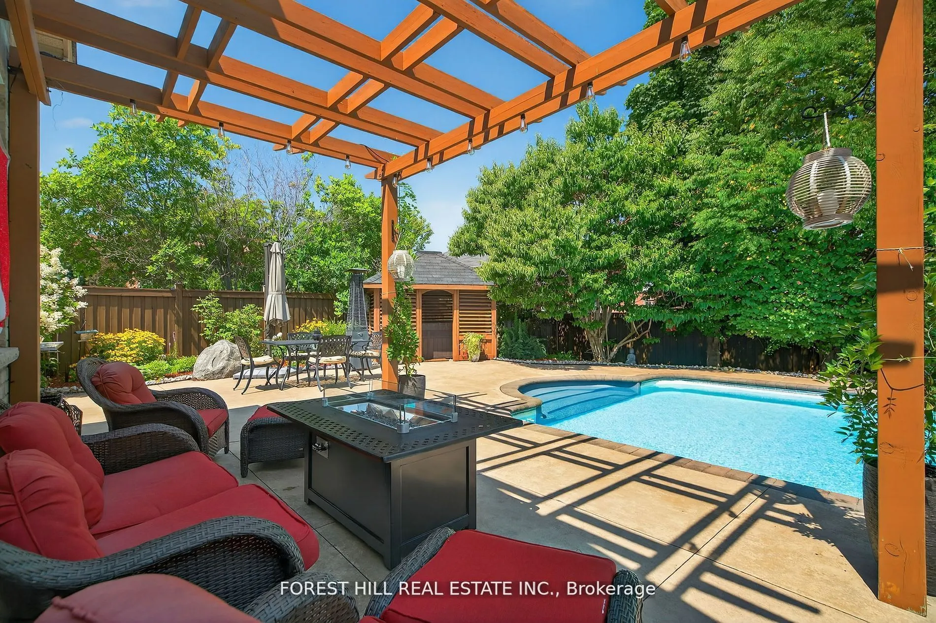 24 Vesna Court