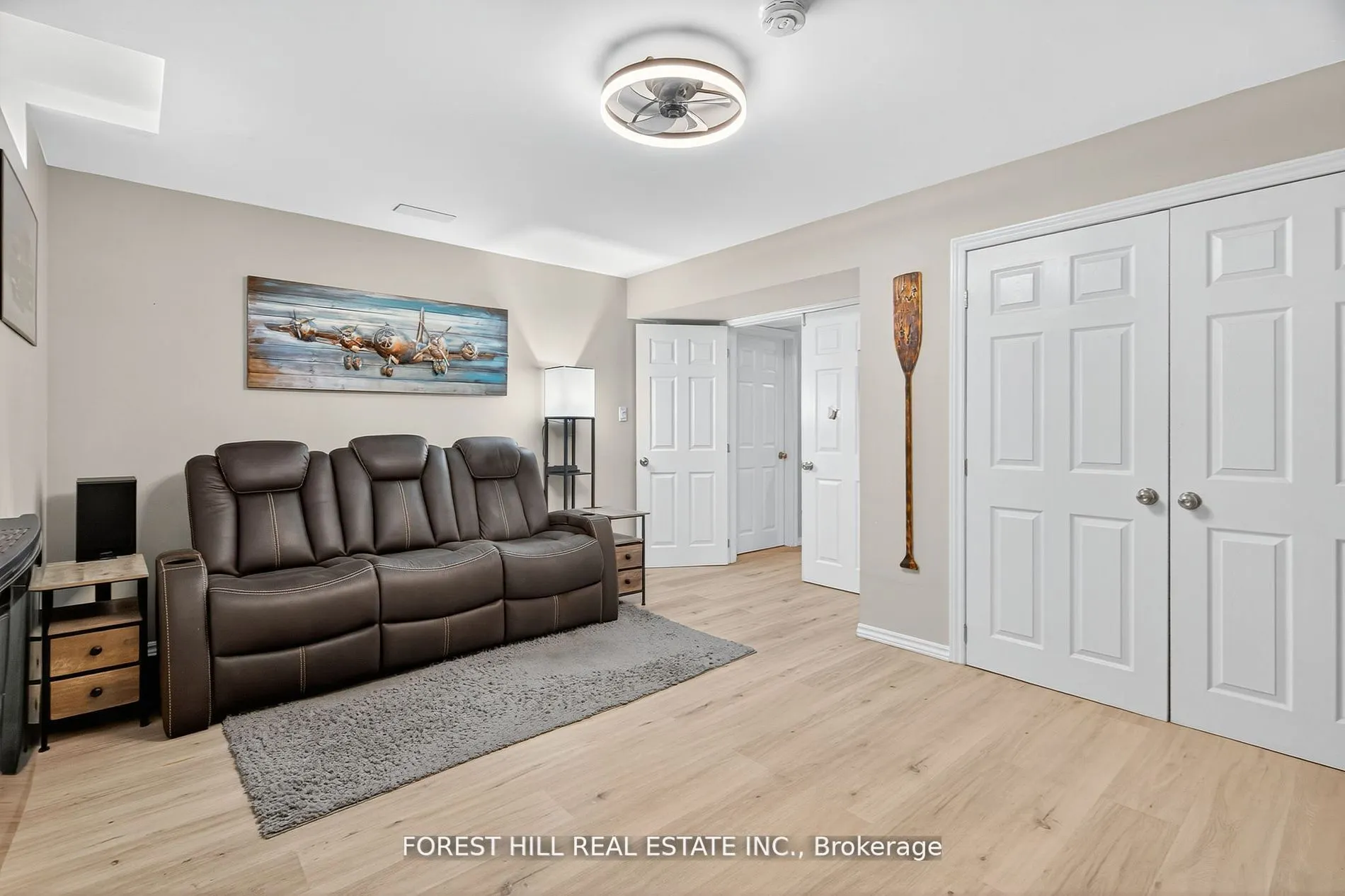 24 Vesna Court