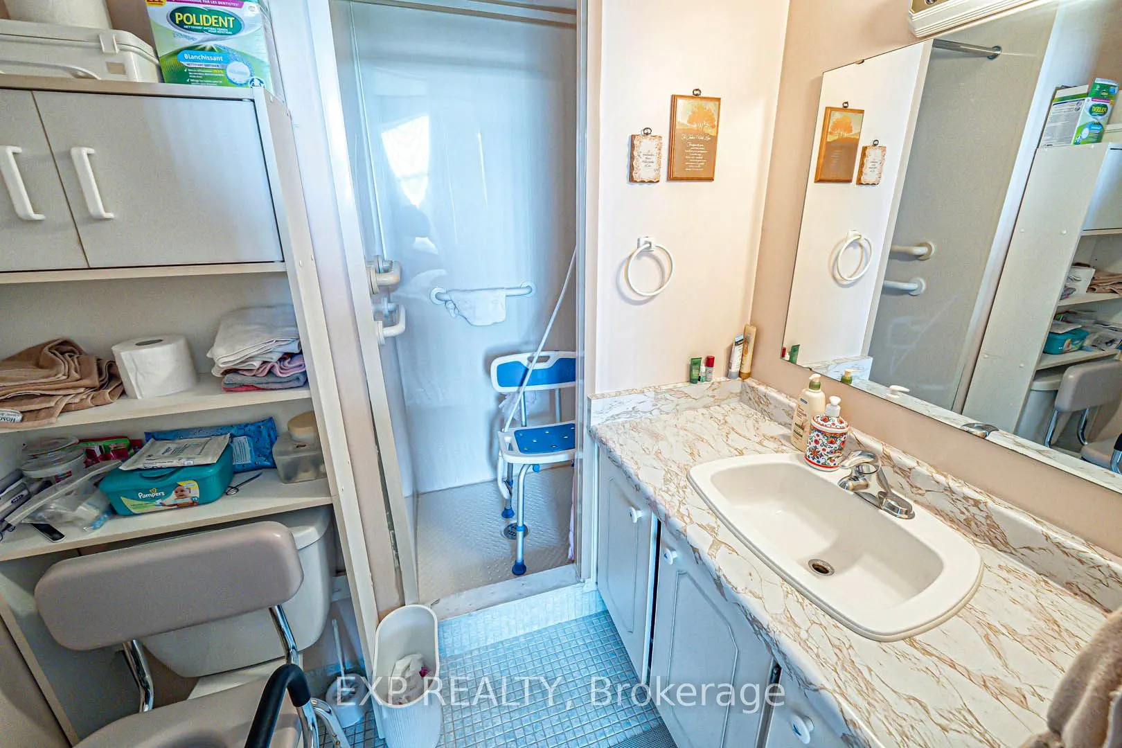 44 Falby Court, ##402